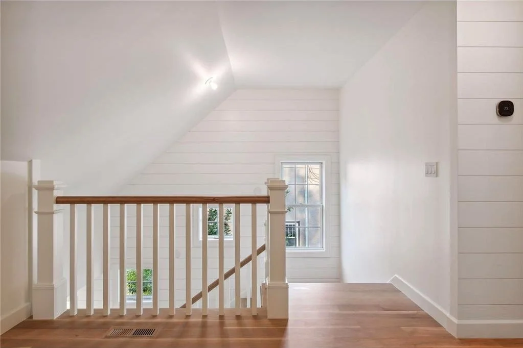 101 Center Street 14.jpg