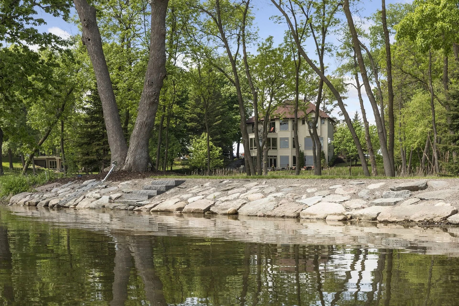 Sold: Lake Minnetonka / $2,150,000