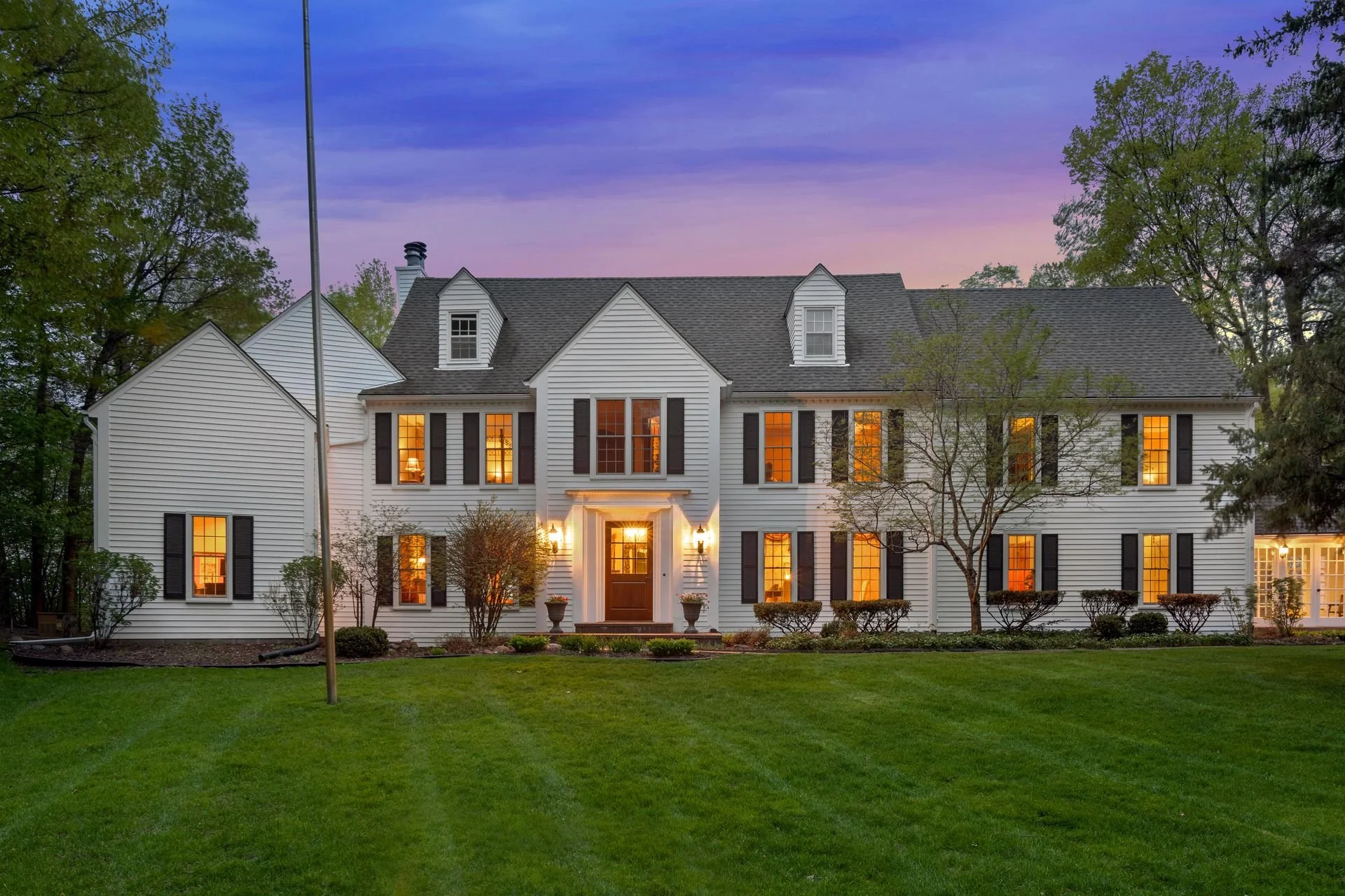 Sold: Orono / $1,605,000