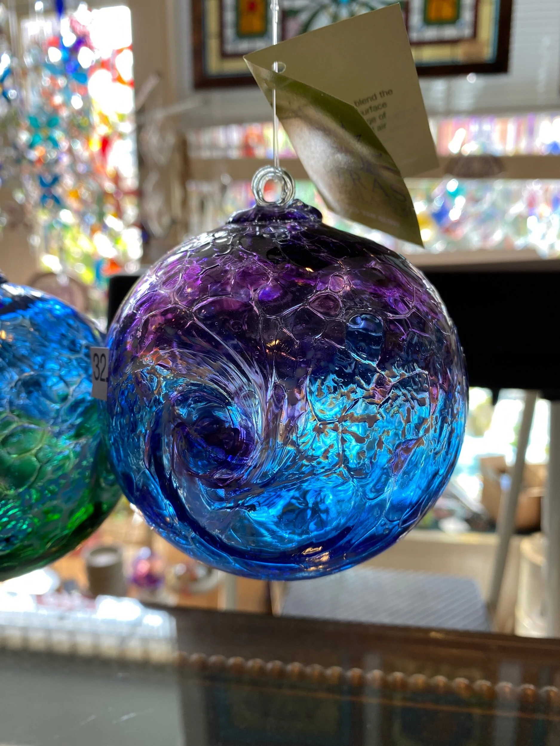 FF300DFD-AE64-4D30-9D8C-003DC3ED9460