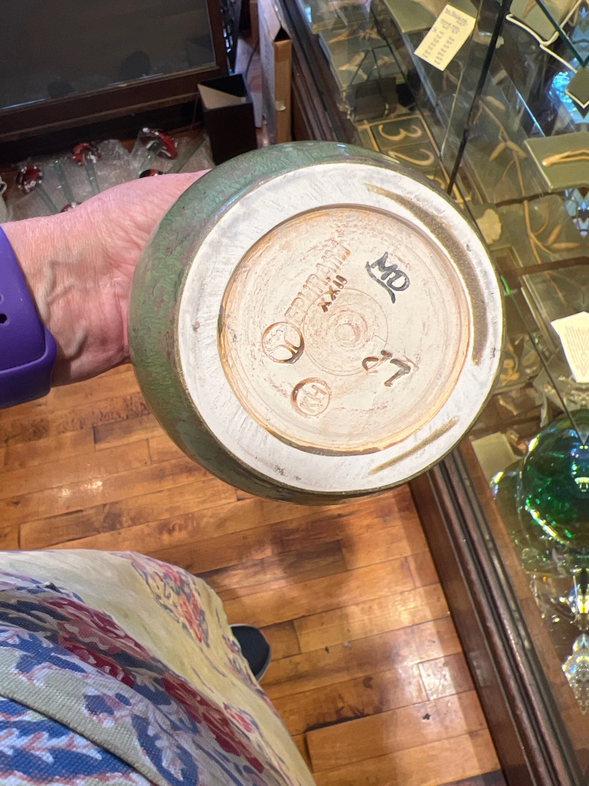 A1F57F18-526A-4E9E-A61E-1880B7AD9603