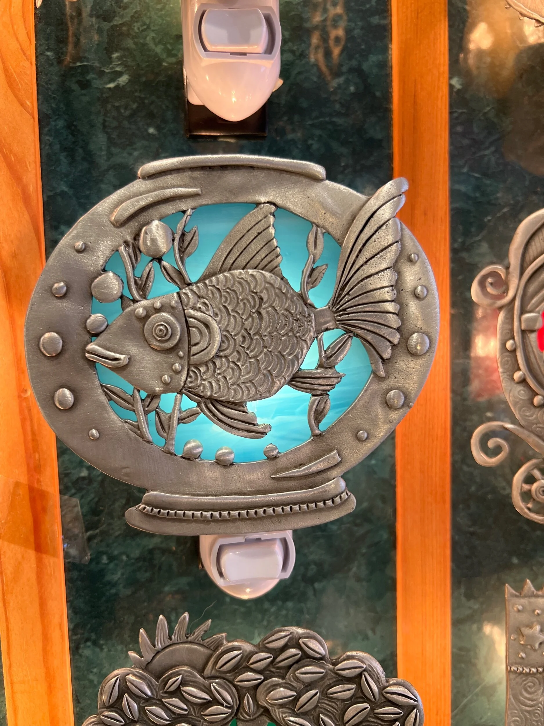 1AD7D665-5A0F-400D-8014-AF1C06A6358E