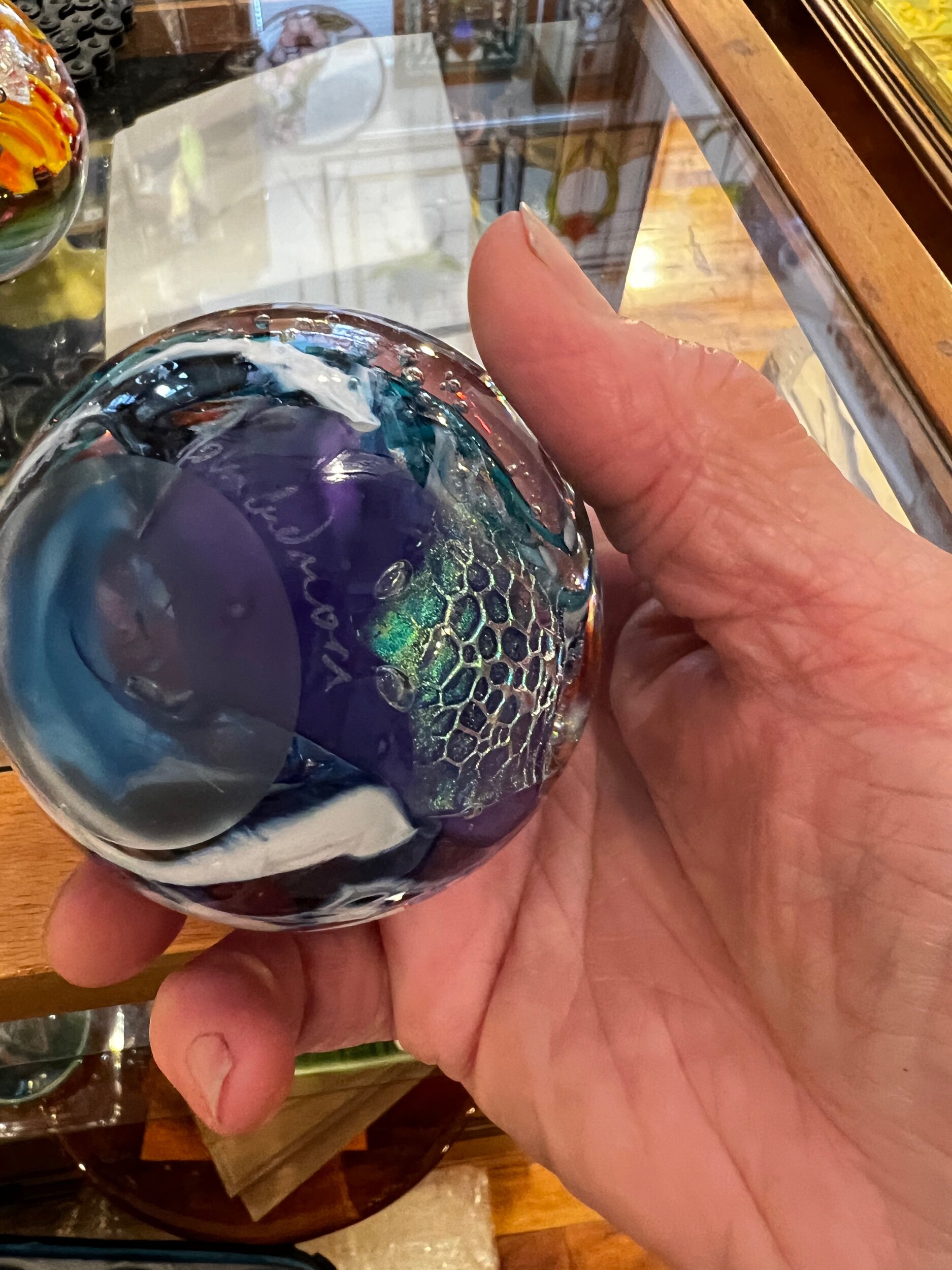 5CBBDAC0-A858-4FB2-B67F-AD26B66AE7D5