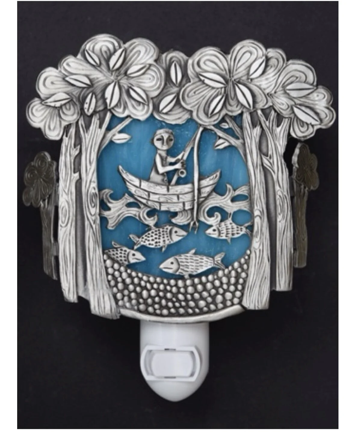 818A7878-0E3F-4AA6-B0B4-B9D2C27F155B