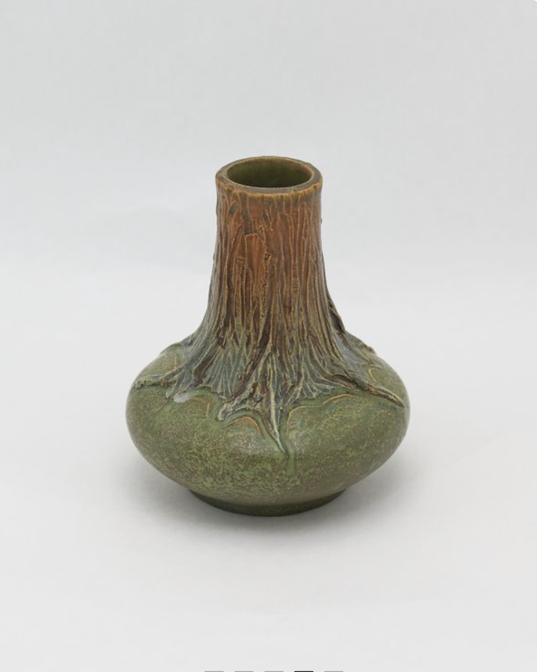everglades vase.png