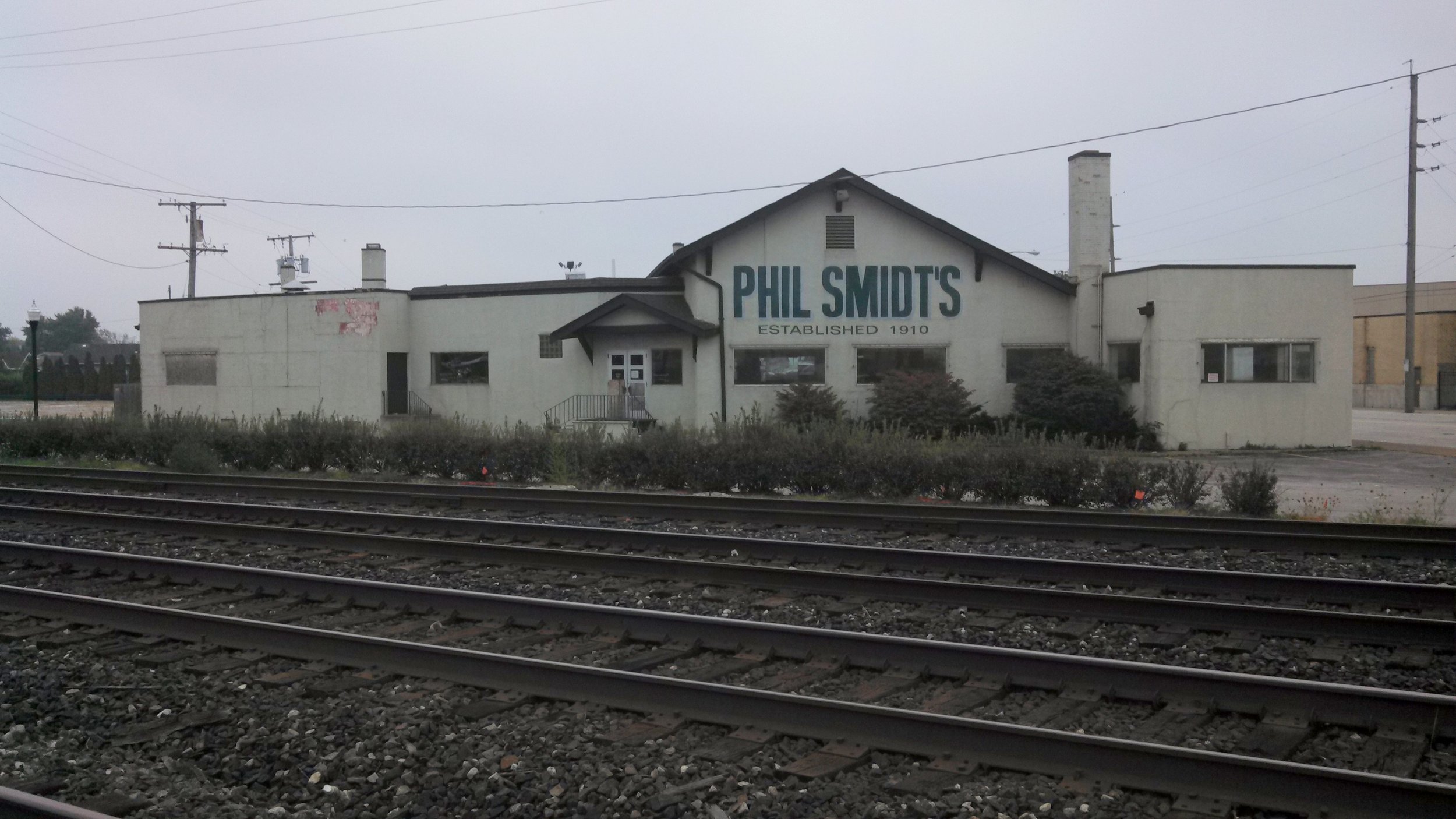 Phil Smidts stood at the far north end of Calumet Avenue across from the railroad tracks This photo was from October 2013 six years after the restaurant closed The building was demolished in 2014