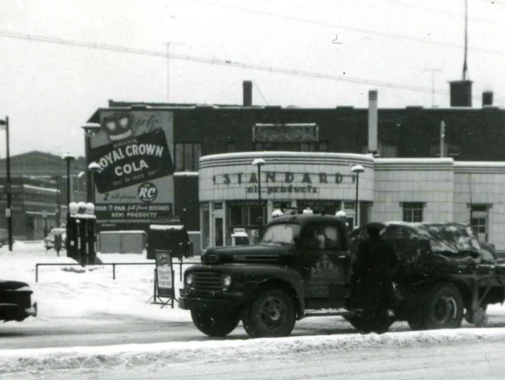 Bercik’s Service Station at the corner of 119th and Indianapolis Boulevard was one of several automotive related businesses on 119th Street. In the past there were repair shops, auto dealerships, auto parts, and other gas stations.