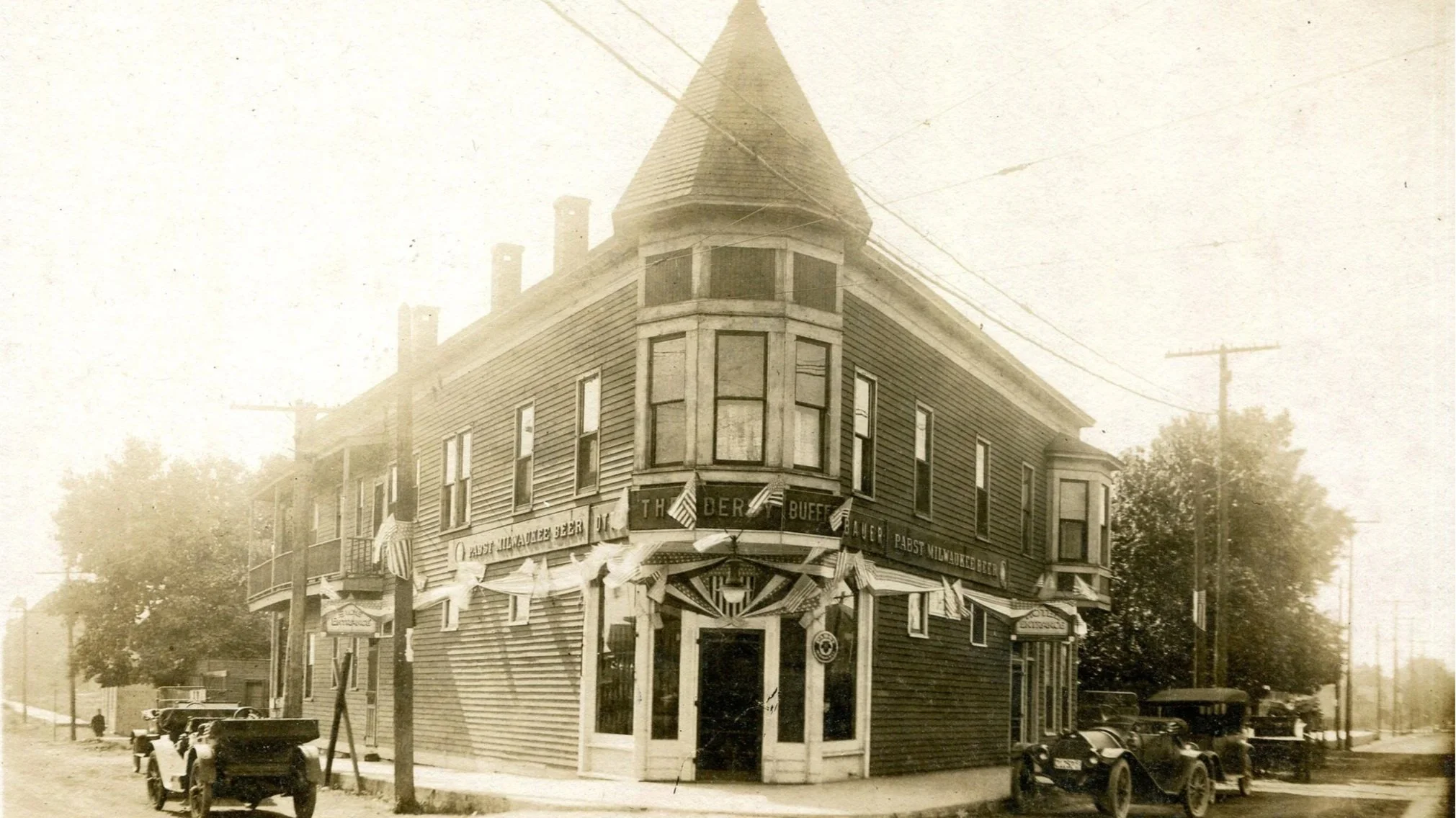 The Tied Houses of Whiting