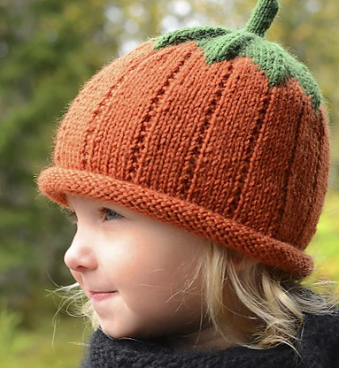 child's knit pumpkin hat
