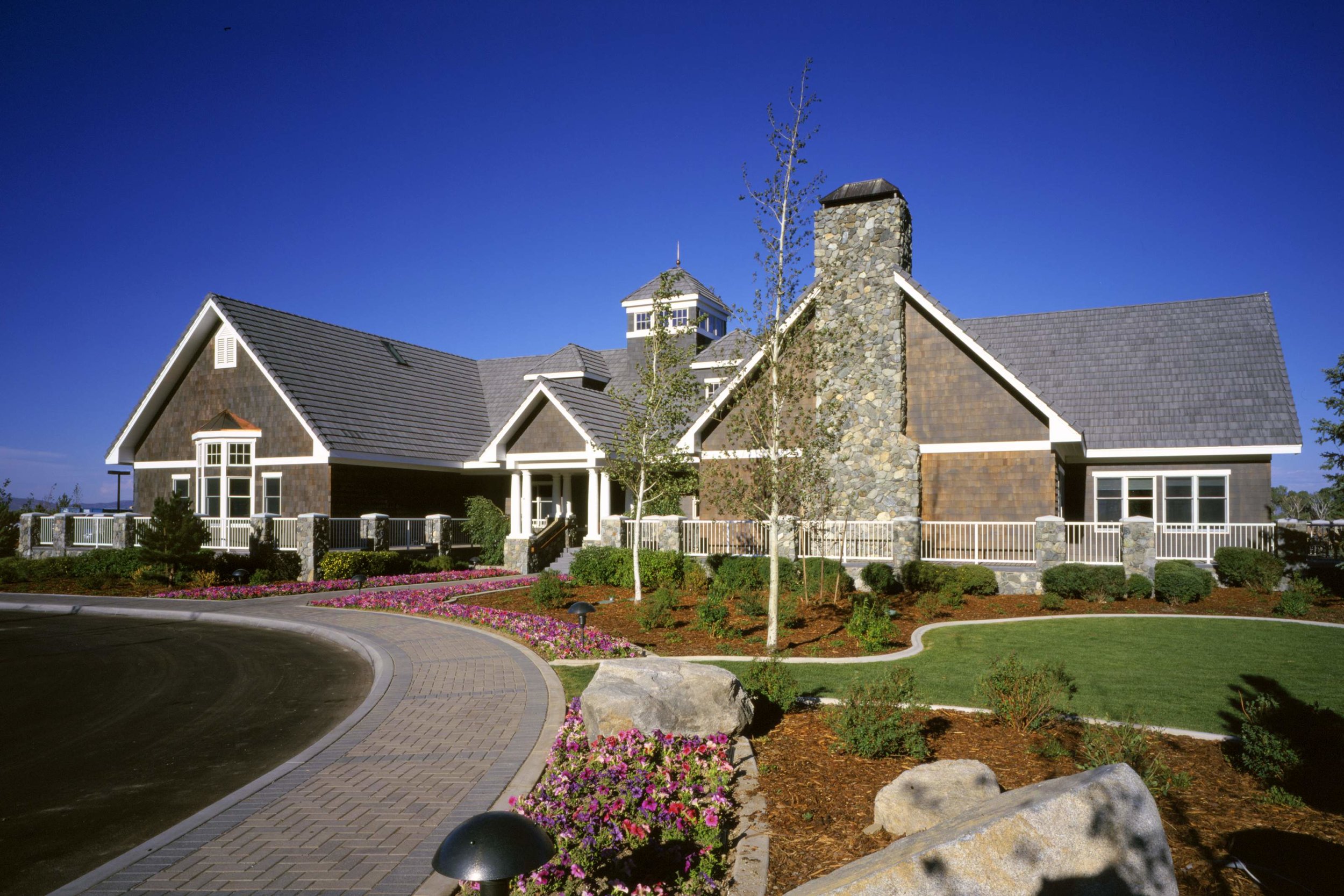 Genoa Lakes Supper ClubSMALL.JPG