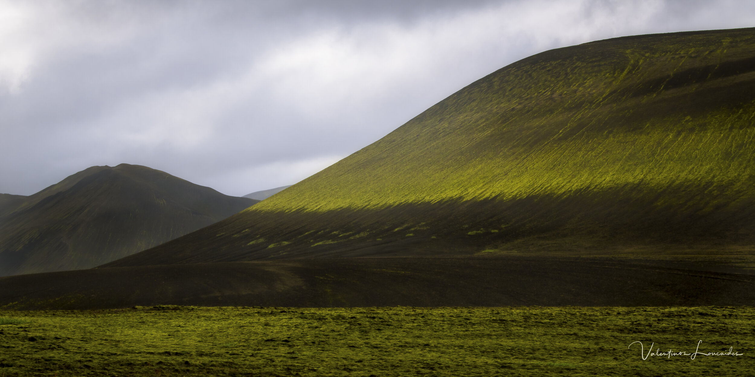 Somewhere in the Highlands, Iceland by Valentinos Loucaides 2021 / @chlouk