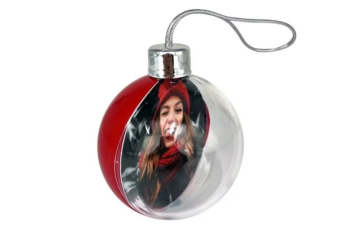 red_bauble_angle_web__1.jpg