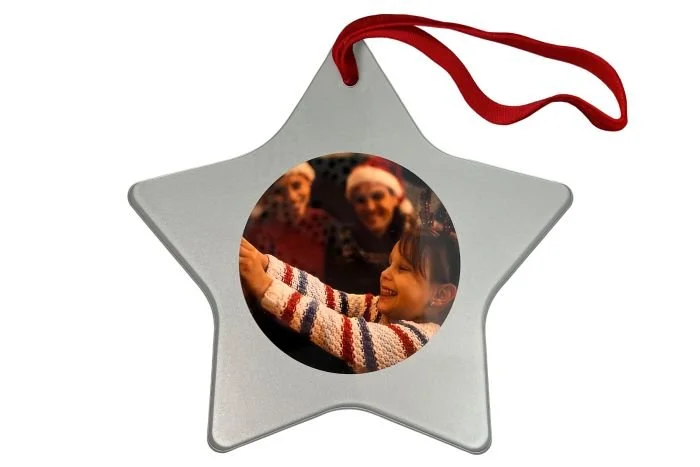 star_metallic_ornament_front_web_.jpg