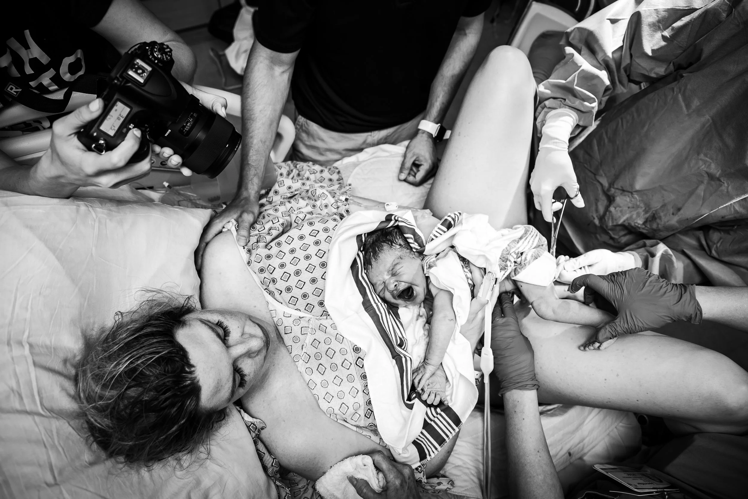 Birth moments pittsburgh birth photographer