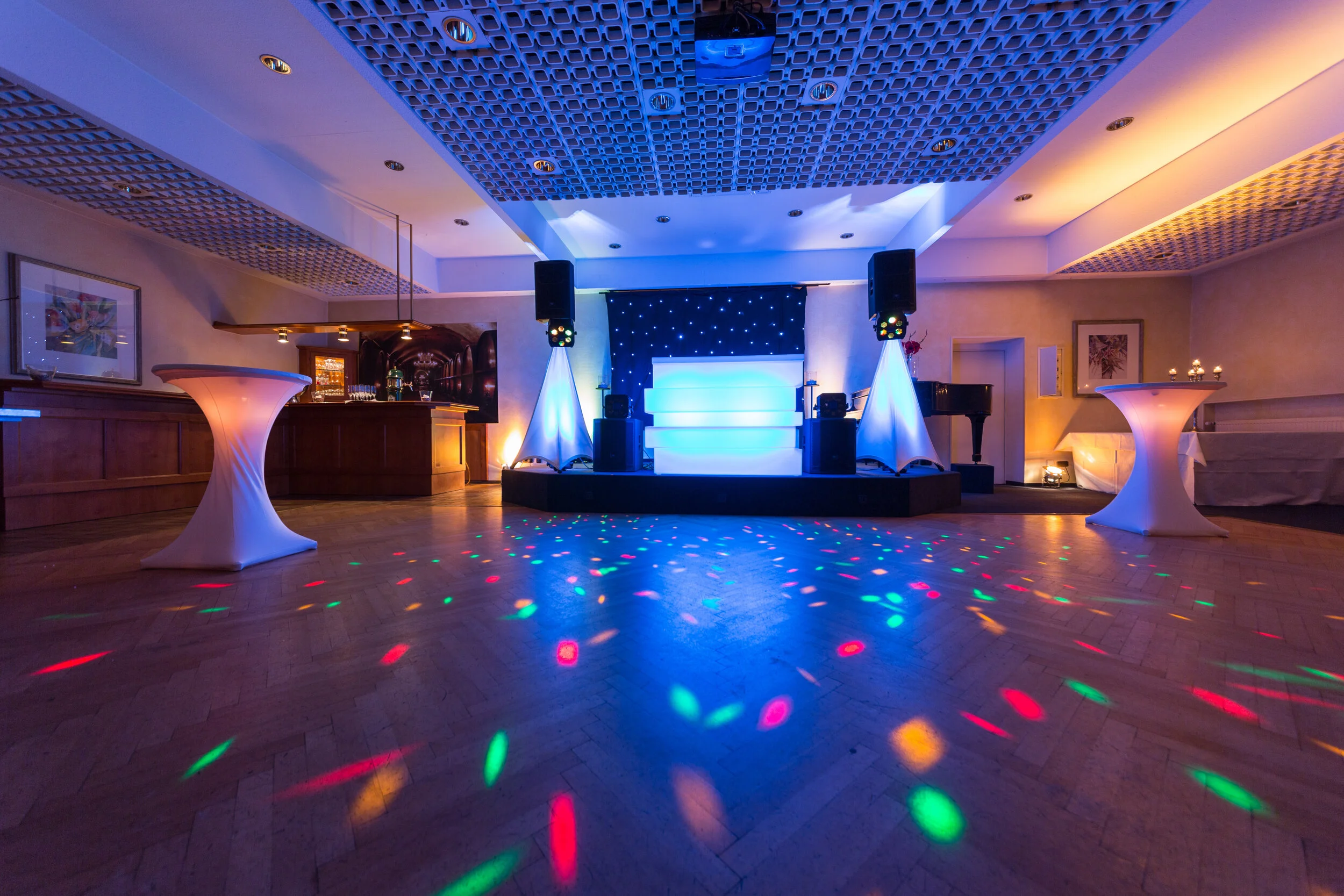 Let’s Start a Home-Based DJ Business! Part 3: Why Is a DJ Business Such a Good Idea?