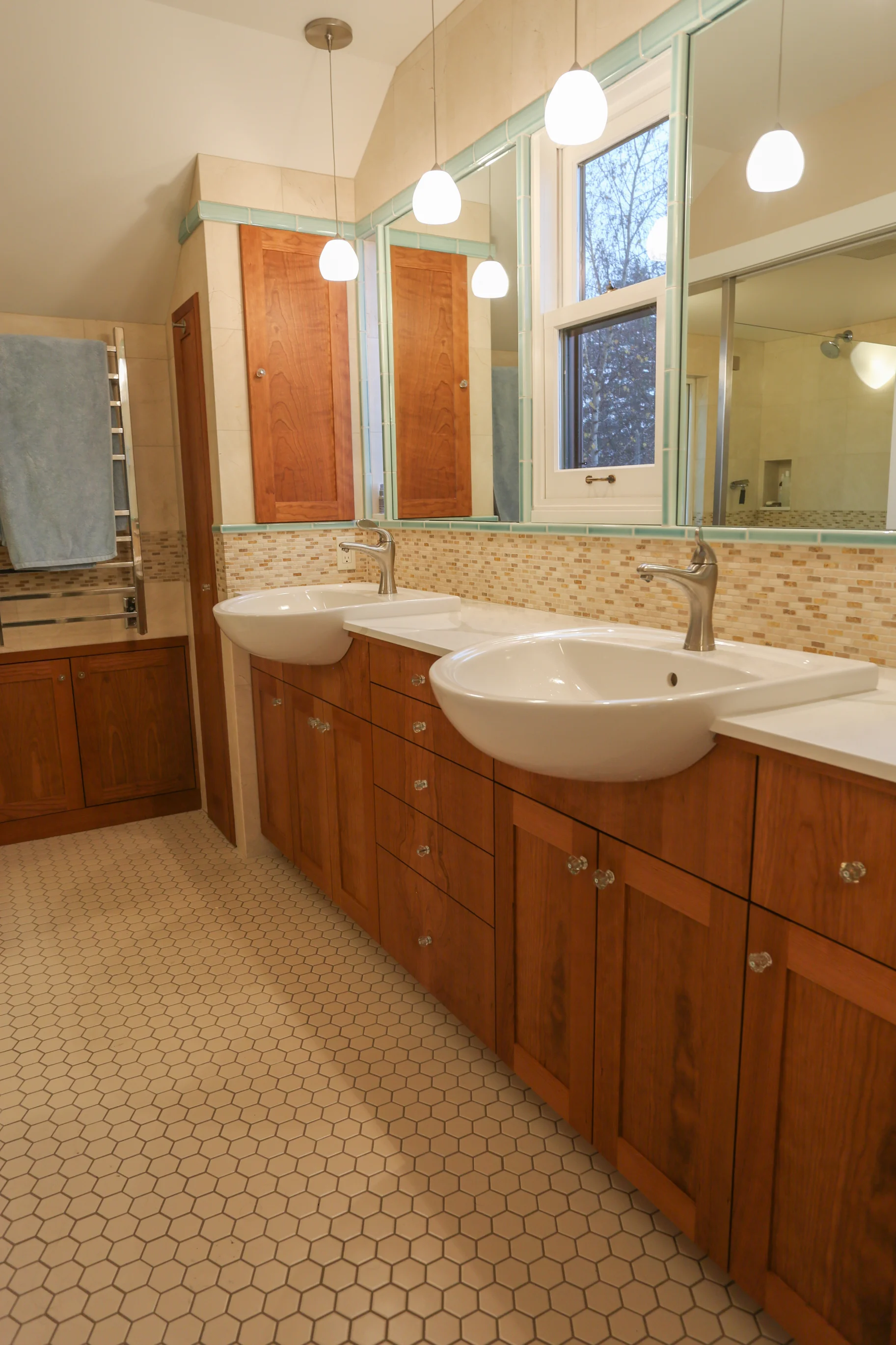 Magnolia Residence Bathroom