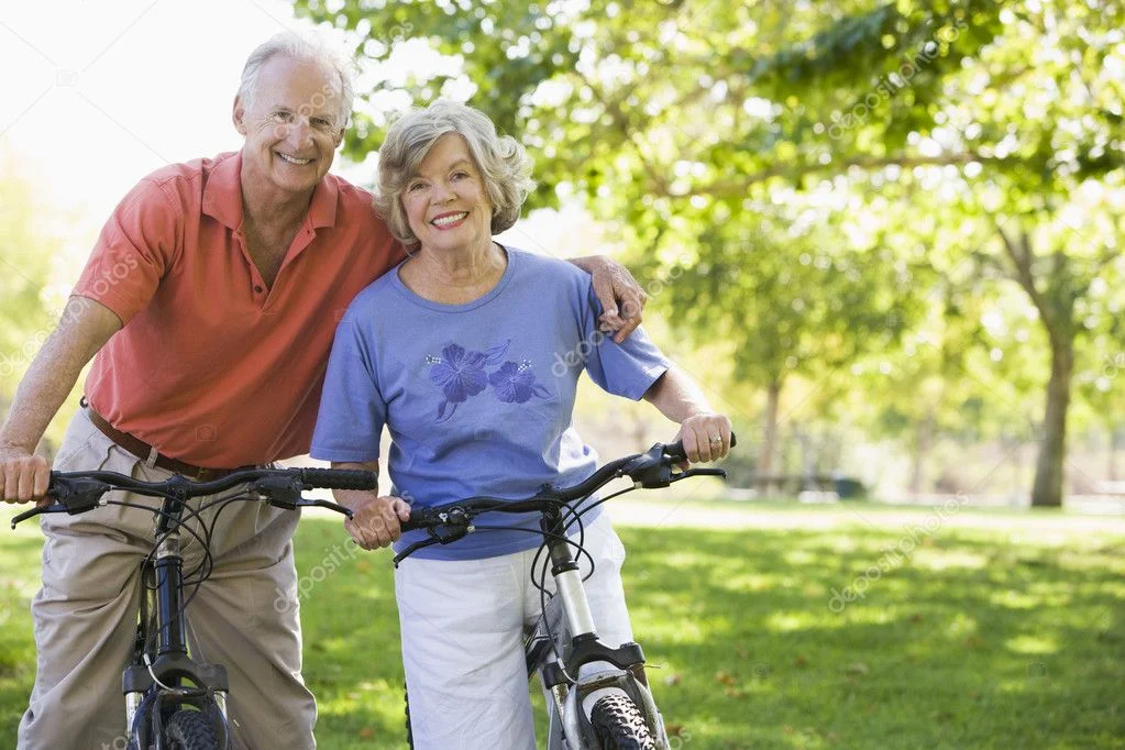 depositphotos_4753045-stock-photo-senior-couple-on-cycle-ride.jpg