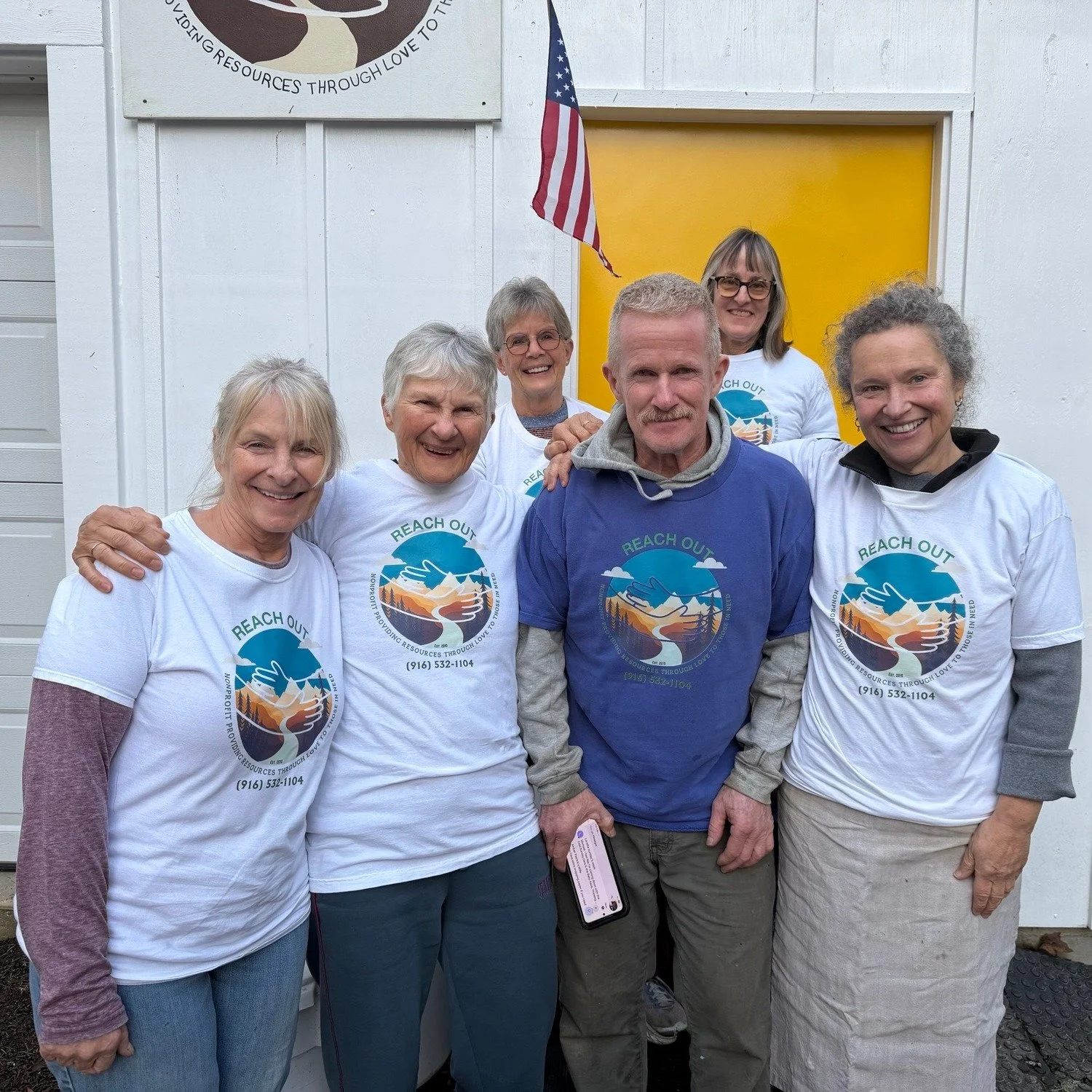 Serving Hope, One Meal at a Time
🍏🍅🥦🥕🥖
Discover how REACH OUT  is delivering food, connection, and compassion to neighbors across our community. REACH OUT is one of our July/August Bean for Bags Recipients.

READ MORE - Link in Bio (The Beet)

 