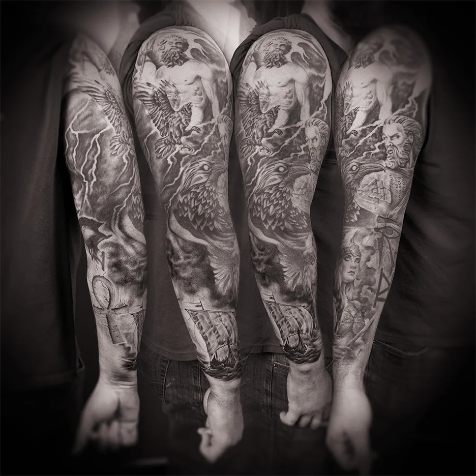 victor_sleeve_small.jpg