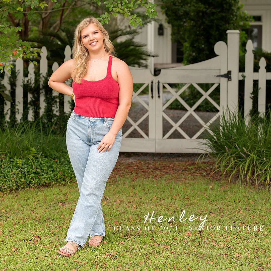 Our countdown to graduation continues and so do our senior features 🥲 

Henley | Class of 2024 | Senior Feature 

*
*
*
*
*
*
#charlestonseniorphotographer #summervilleseniorphotographer 
#canebayhighschool #summervillehighschool ⁣#ashleyridgehighsc