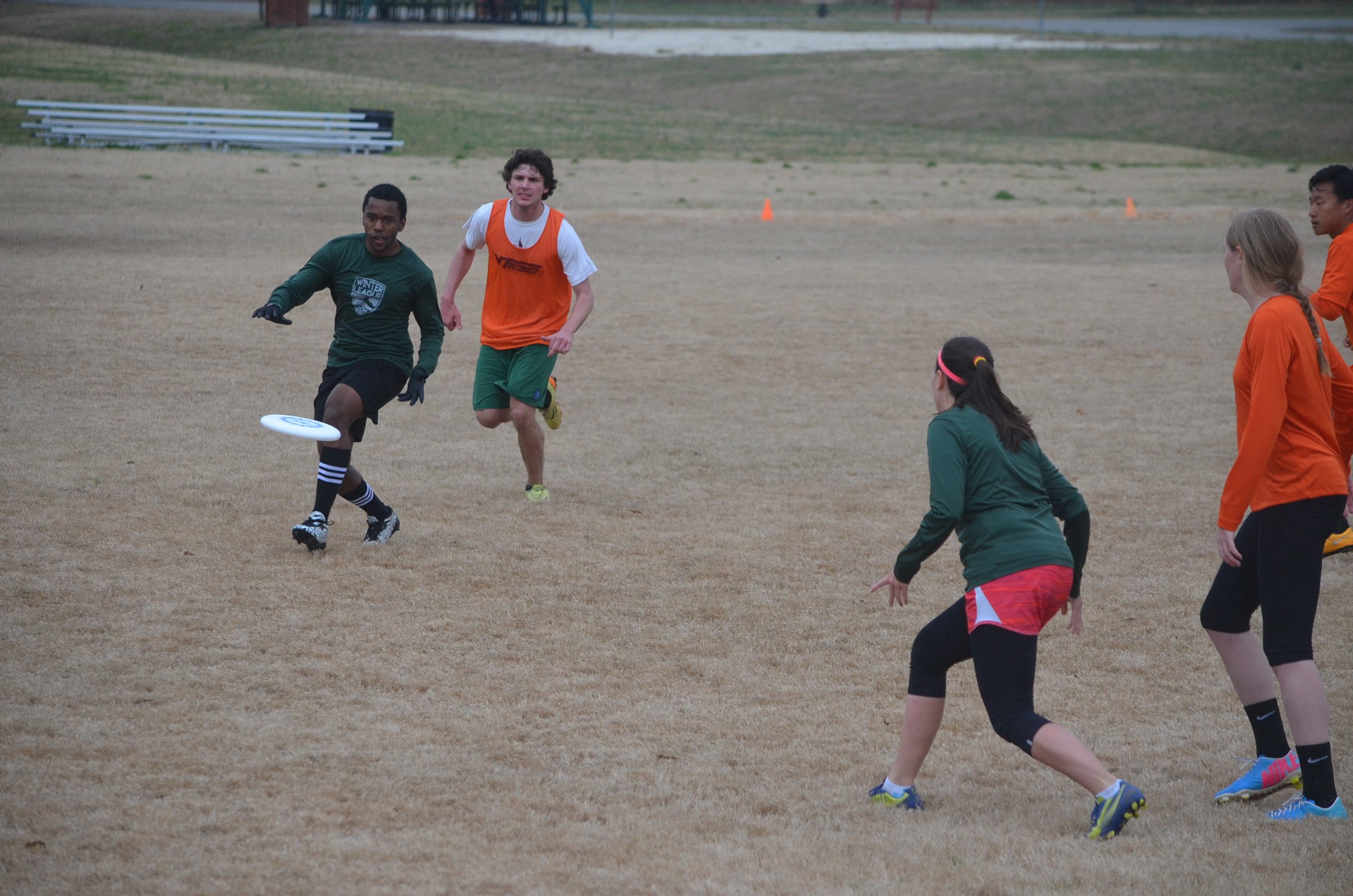 tidewater-ultimate-winter-league-2016_25846632665_o.jpg