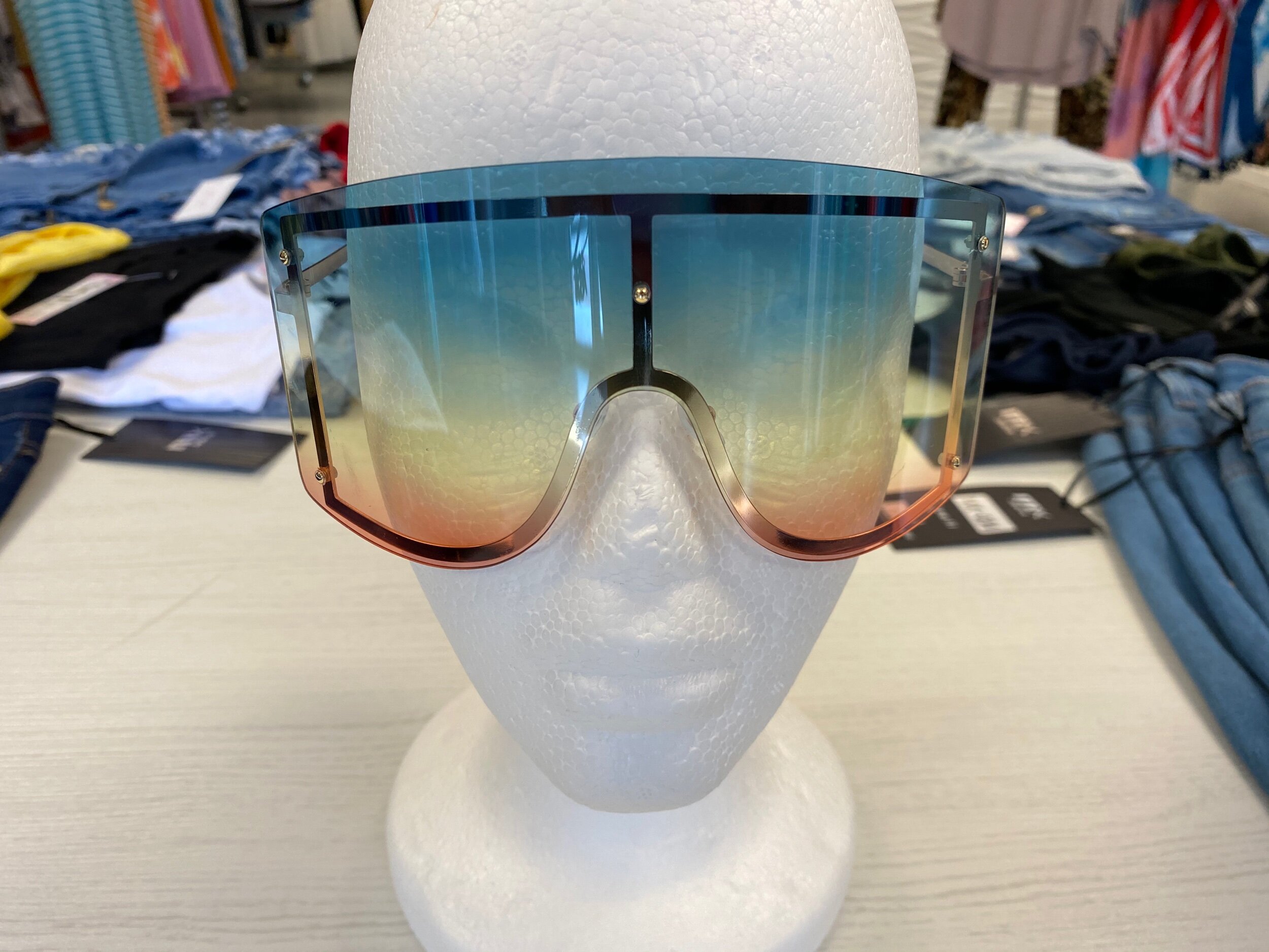 C2FEC621-F705-4C84-A71C-FC26DCECF3EE