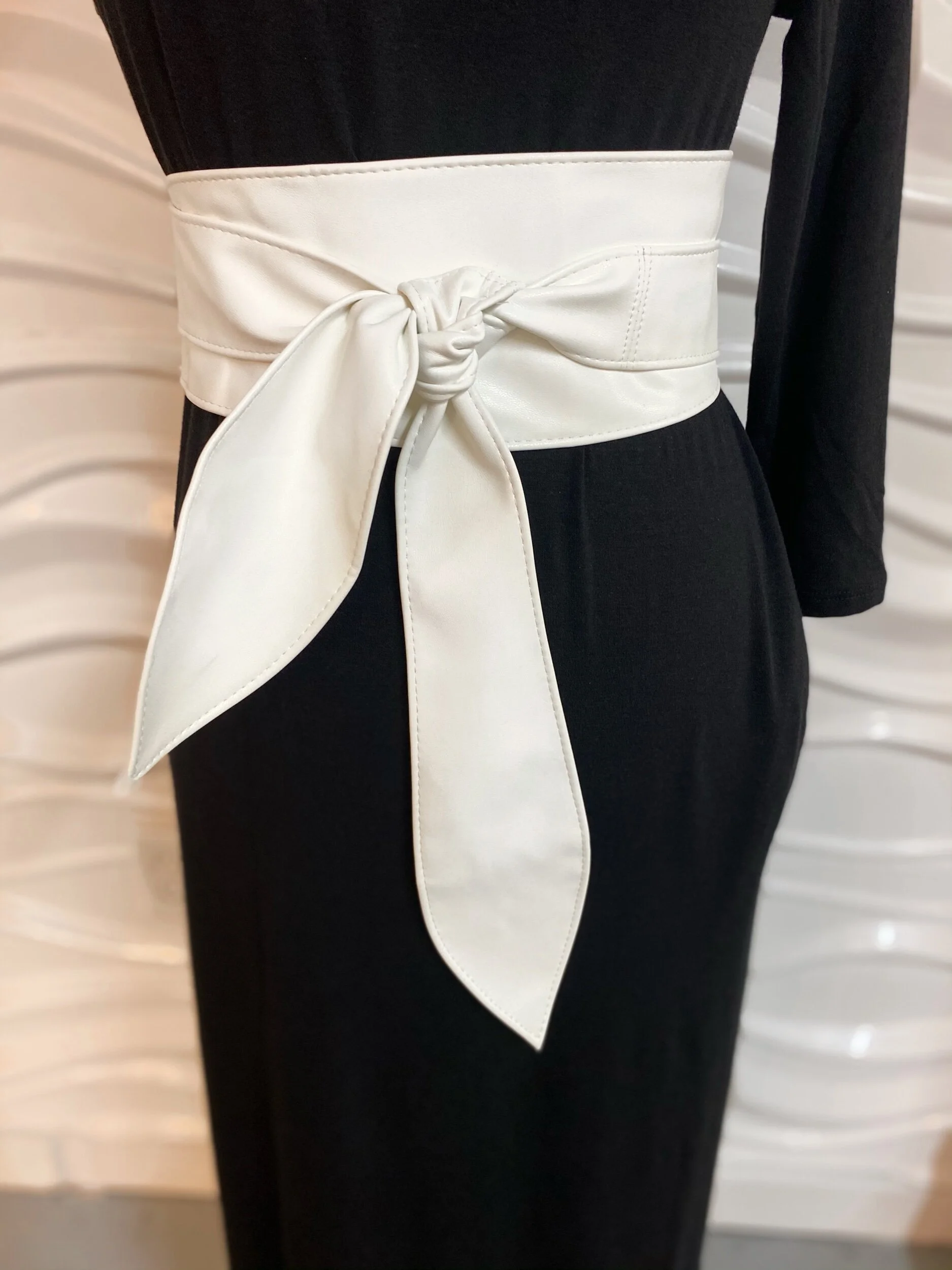 22A7E2F3-0EA8-489E-85A8-74864C7709A4