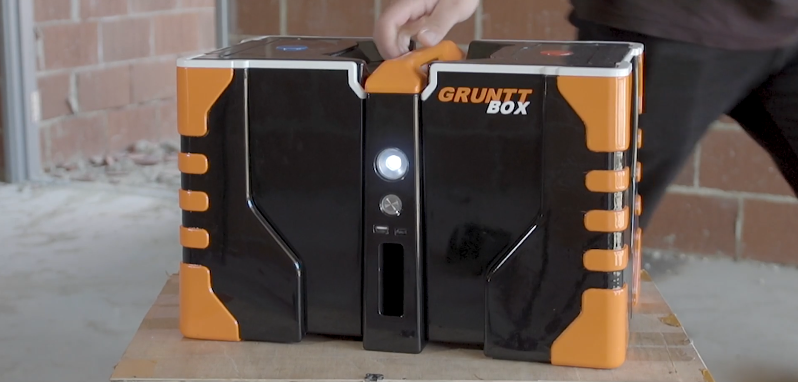 Gruntt Box