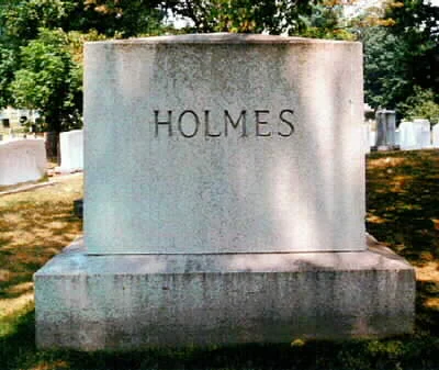 Tumba del juez Holmes en Arlington.