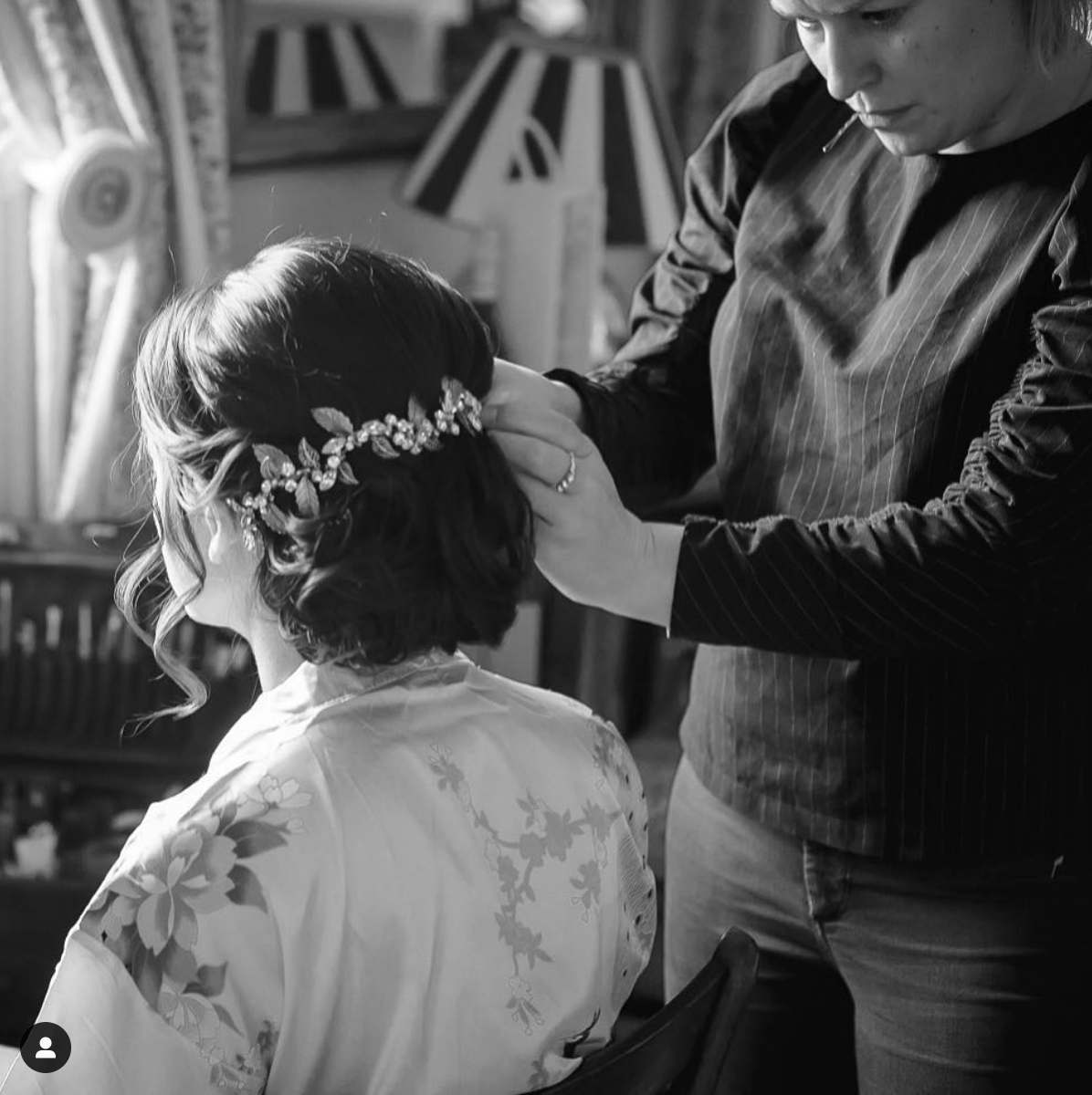 madeup-monica-hair-up.png