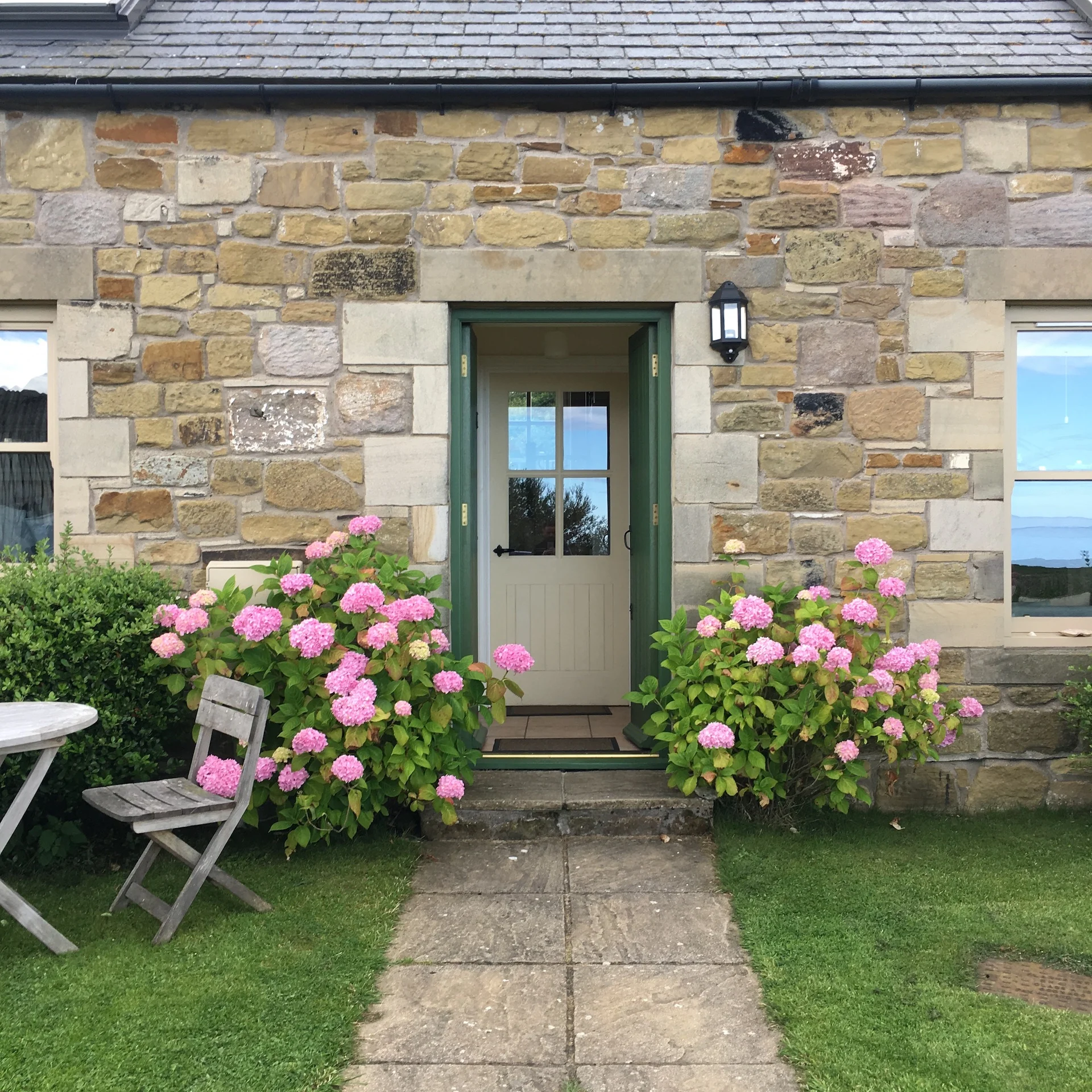 About Embleton Bay Ottoline Cottage