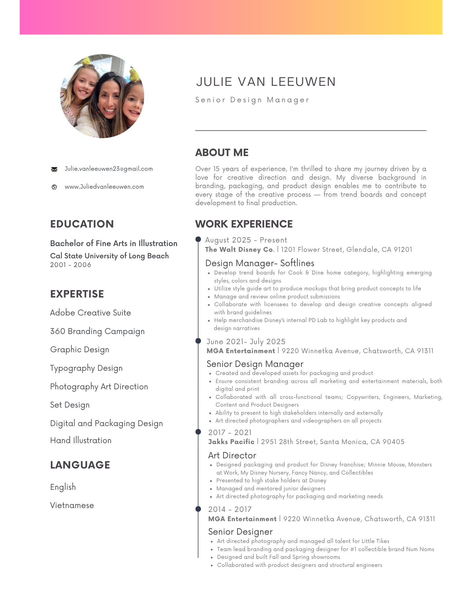 Julie Van Leeuwen.png