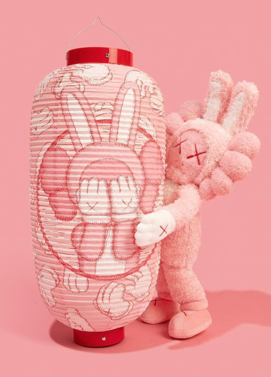 KAWS ACCOMPLICE & LANTERN FROM DDT STORE