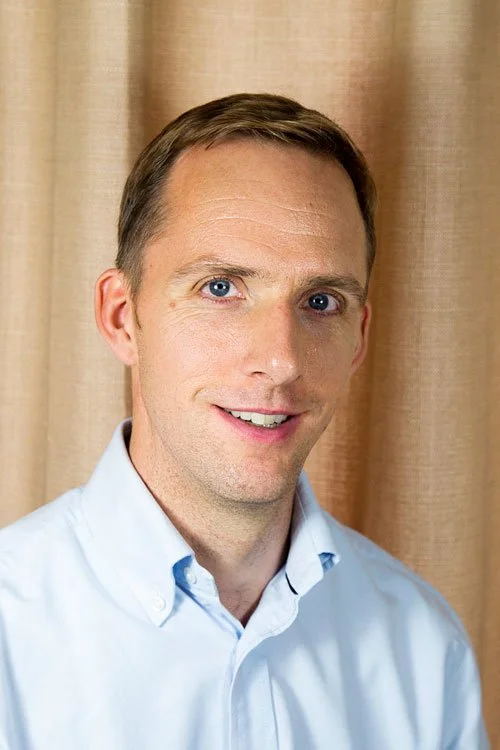 Professional close-up portrait photograph of Andy Mackinnon-Little.