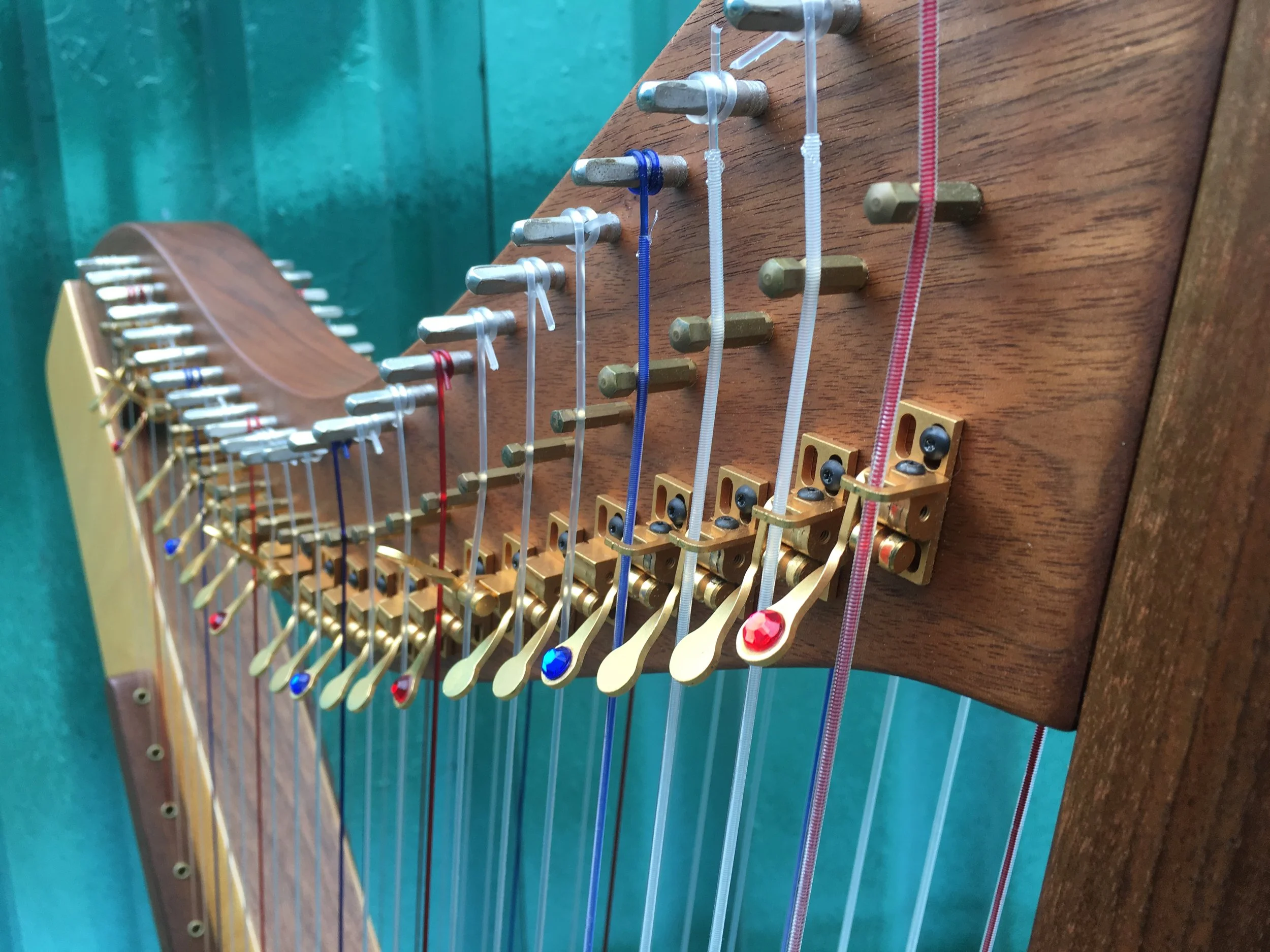 Double-strung harp lessons green close.JPG