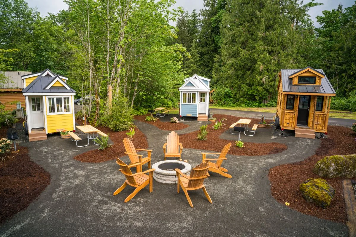 Photo of a tiny home village in Oregon. Why not on Salt Spring? 
