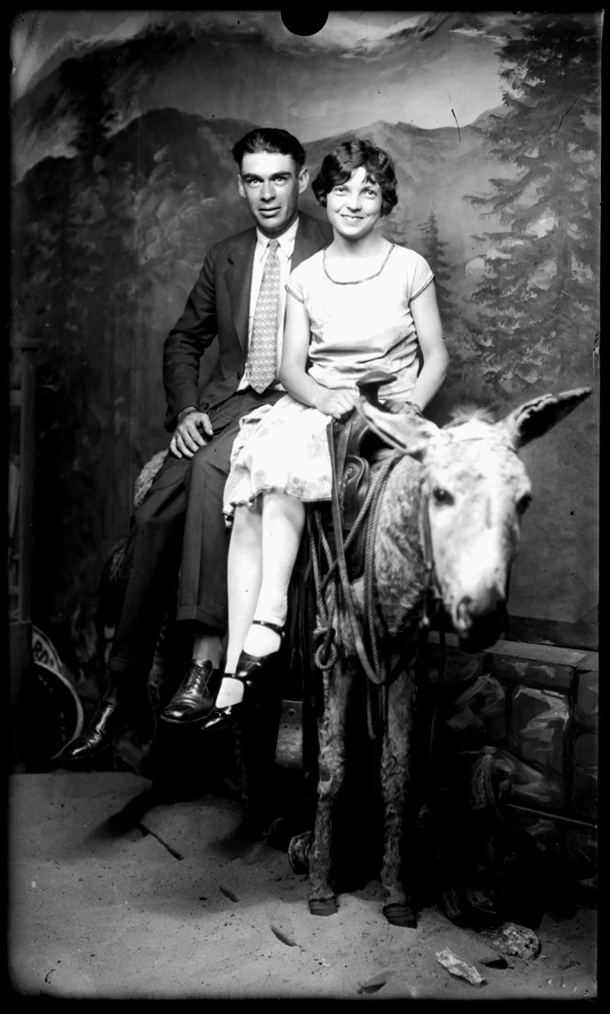 coupledonkey.jpg