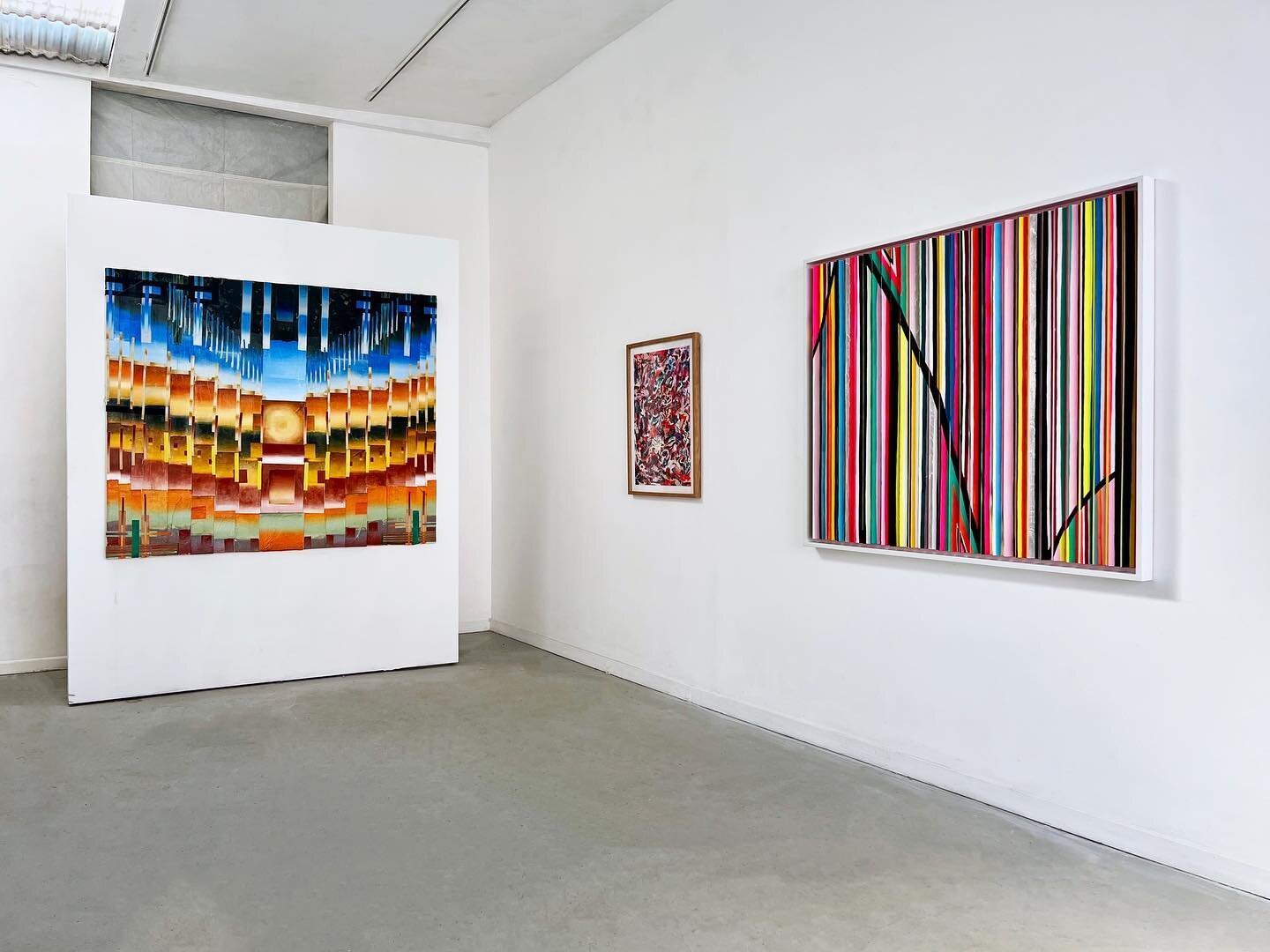 On view: &lsquo;RHYTHM CHANGES&rsquo;, featuring work by Jack Arthur Wood, Michael Hambouz, and Wesley Ware. The show includes Wood&rsquo;s multimedia paintings, featuring intricate layering of painted and collaged surfaces, Hambouz&rsquo;s three-dim