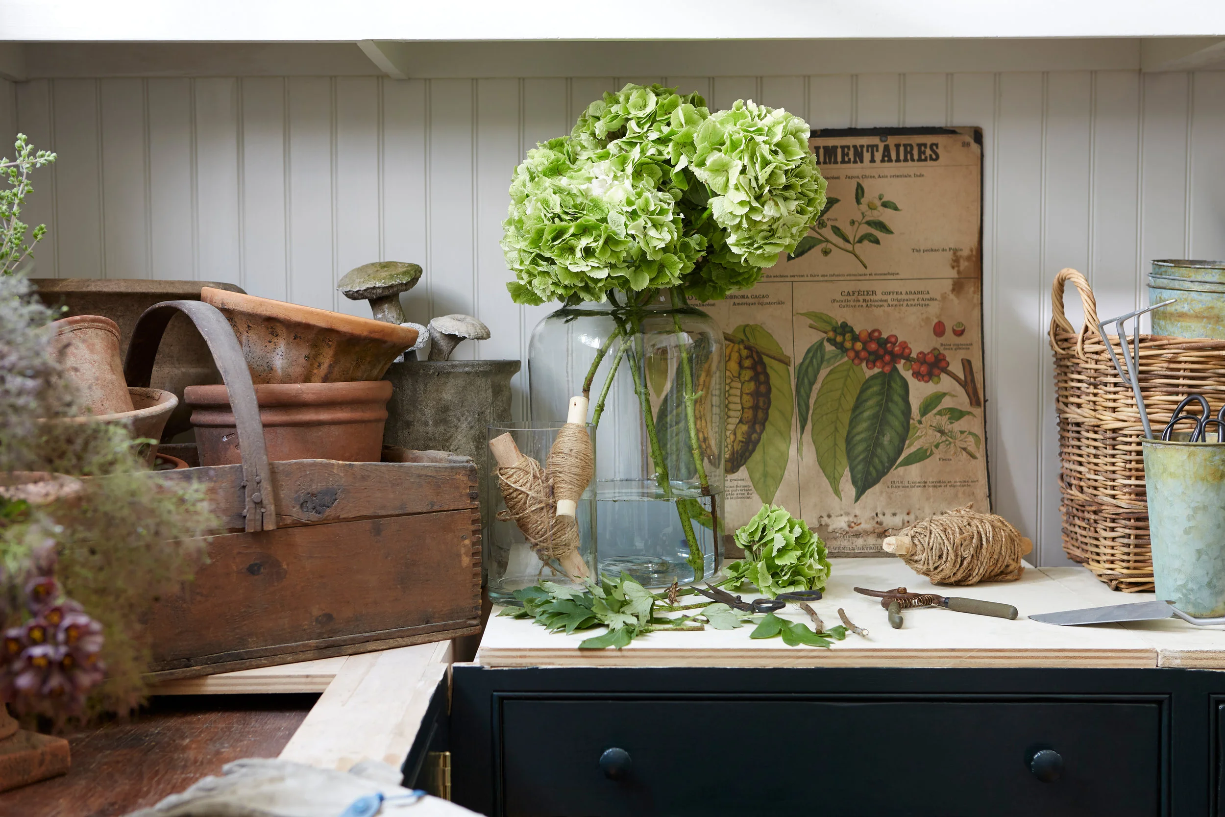 180530_DT_OKL_Kenmore_MudroomFlorals_004.jpg