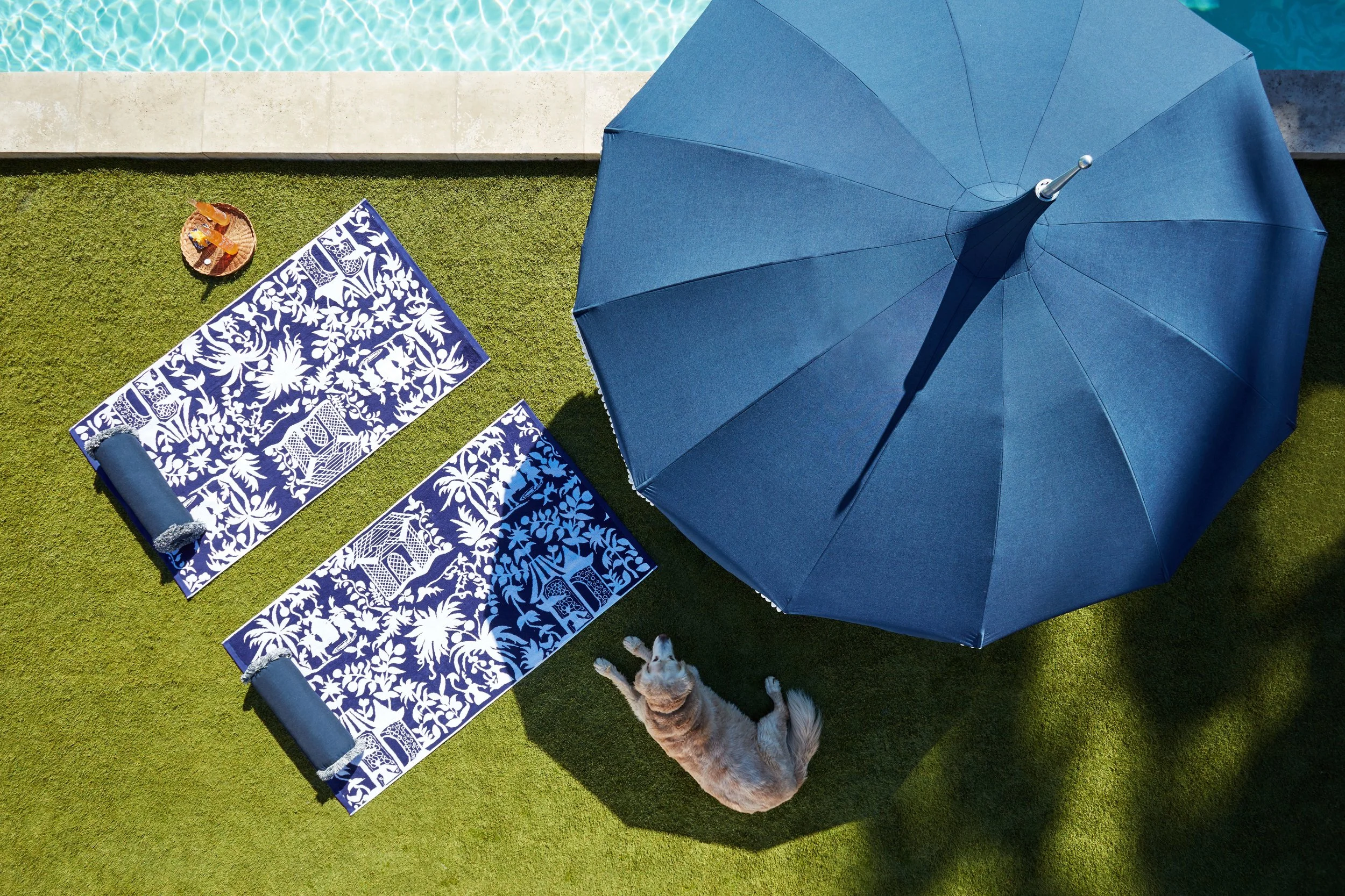 OKL_SIT_20190209_Full_CR_Outdoor Location Shoot 2019_Classic Umbrellas_V4.jpg