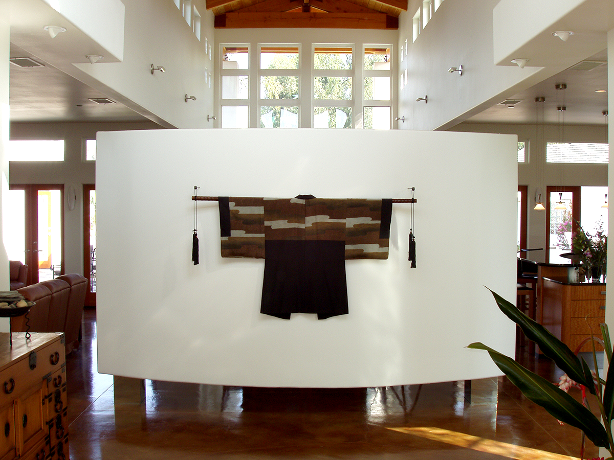 Floating wall