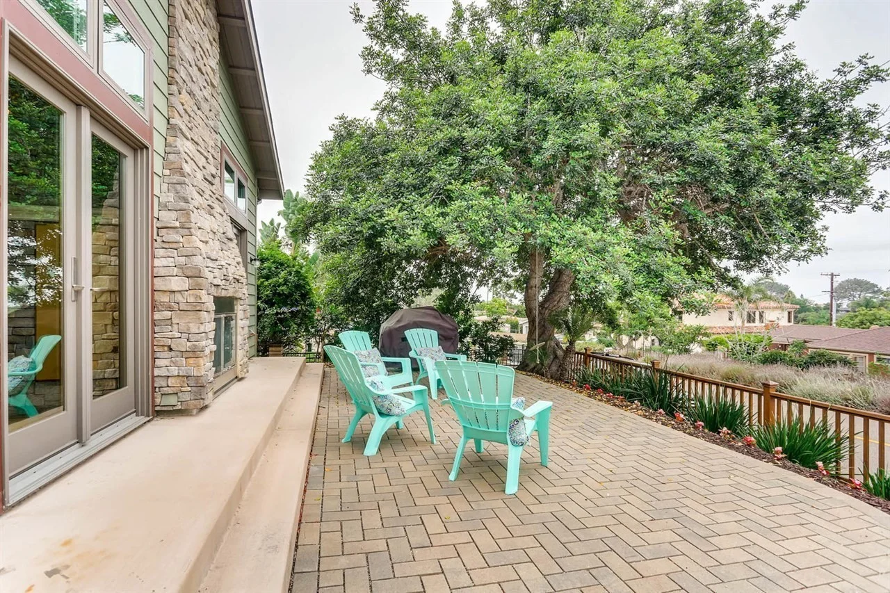 Deck at front yard
