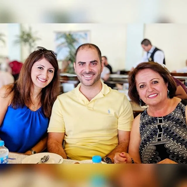 Today's a special day for two important women in my life: my fianc&eacute;e and my mom :) Happy Valentine's Day to the love of my life ❤️, I wish to be everything that brings a smile on your face and happiness in your heart. I'm looking forward to th