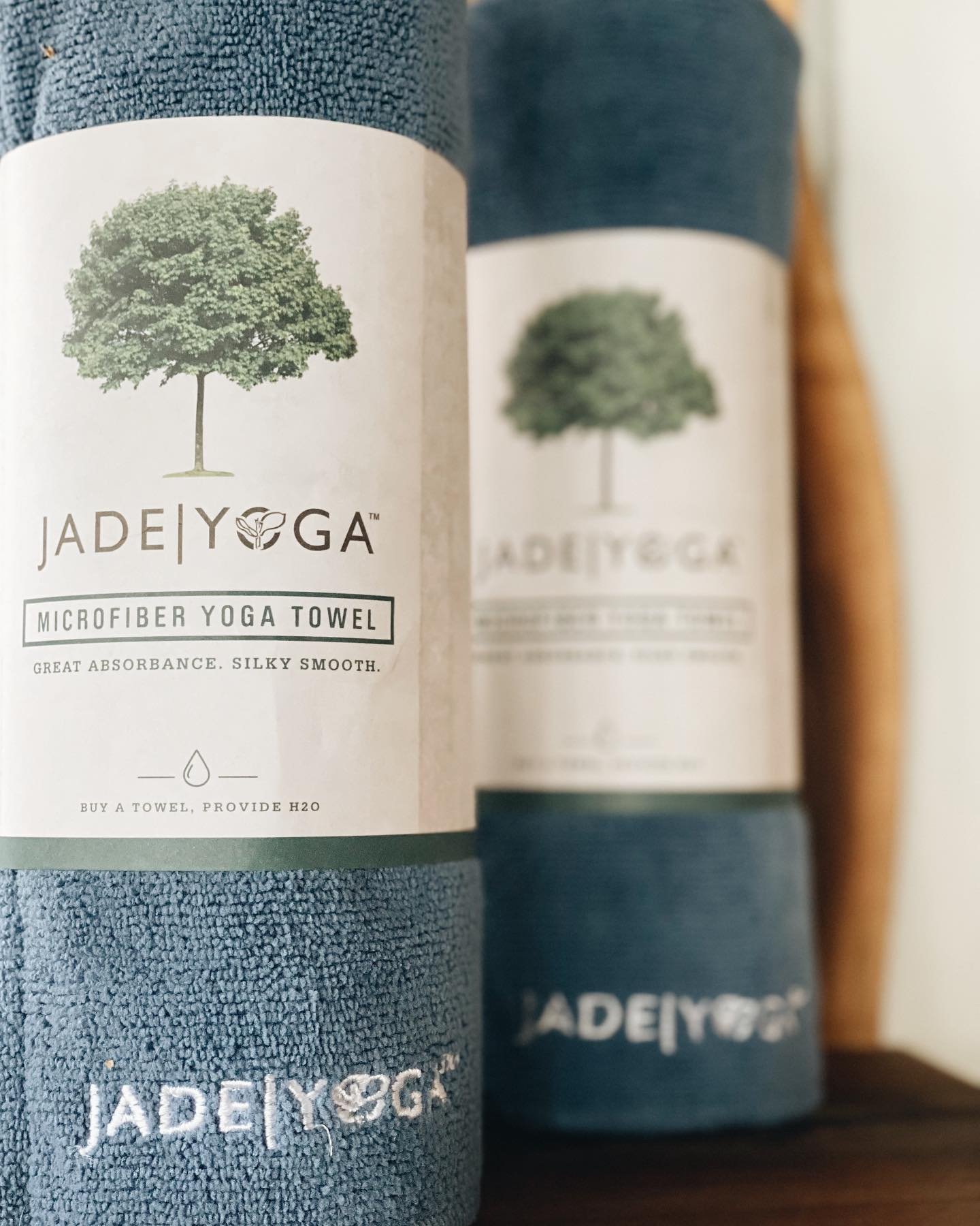 We love supporting Jade!

For every towel sold Jade Yoga provides one day of clean drinking water to someone in a developing nation. 

🙏 Let&rsquo;s shop with purpose.🙏
&bull;
&bull;
&bull;
&bull;
#jadeyoga #jade #jadeyogaproducts #jadetowel #yogat