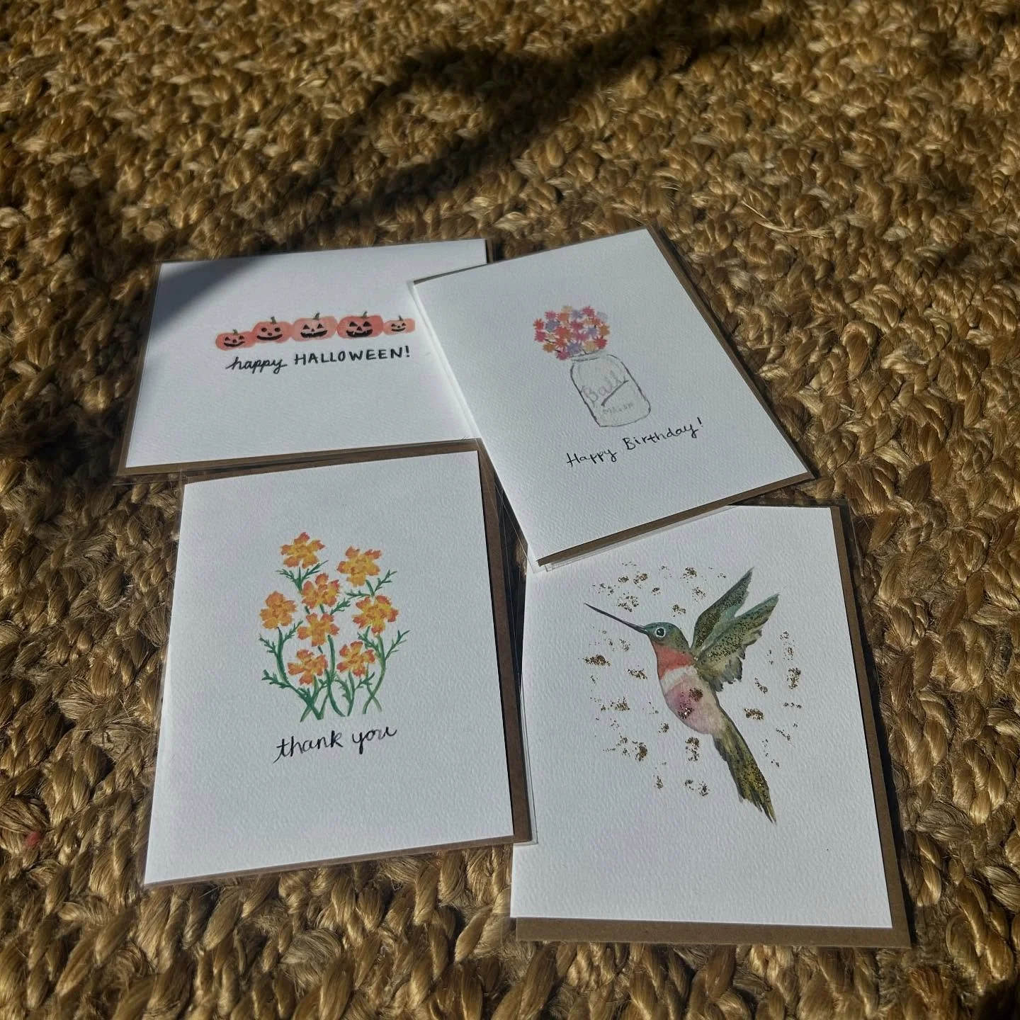 Brighten someone&rsquo;s day with these beautiful cards by Mikayla&rsquo;s Studio &mdash; perfect for any occasion and available now in the yoga boutique! 💌
&bull;
&bull;
&bull;
&bull;
#greetingcards #localartist #shoplocal #yogaboutique #inharmonyo
