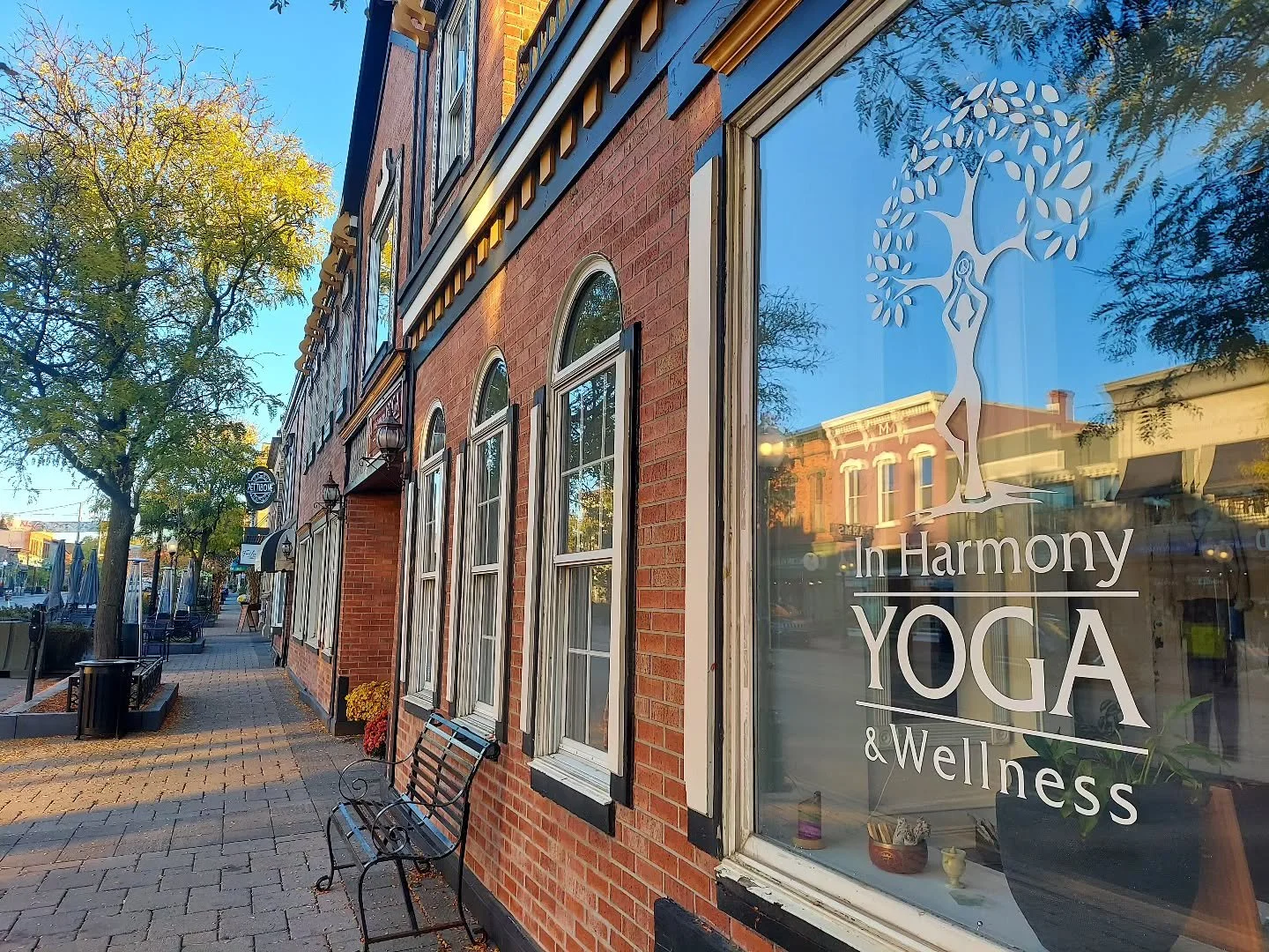 🌿There's something powerful about shared breath-moving as one, feeling the energy shift in the studio. It is here that we are reminded that healing and community don't happen in isolation. They happen InHarmony. 

🌿Our yoga community is always read
