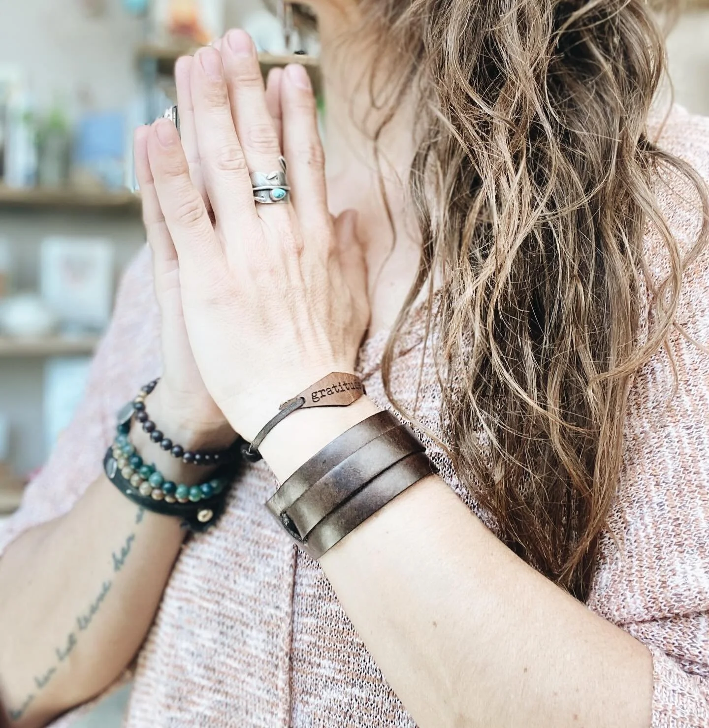 ✨&nbsp;Sober curious this holiday season?&nbsp;✨ Join us for&nbsp;Golden Hour: A Sober Curious Community with Rita Bentley&nbsp;&mdash; a gentle space to explore your relationship with alcohol and discover the clarity, connection, and calm that sobri