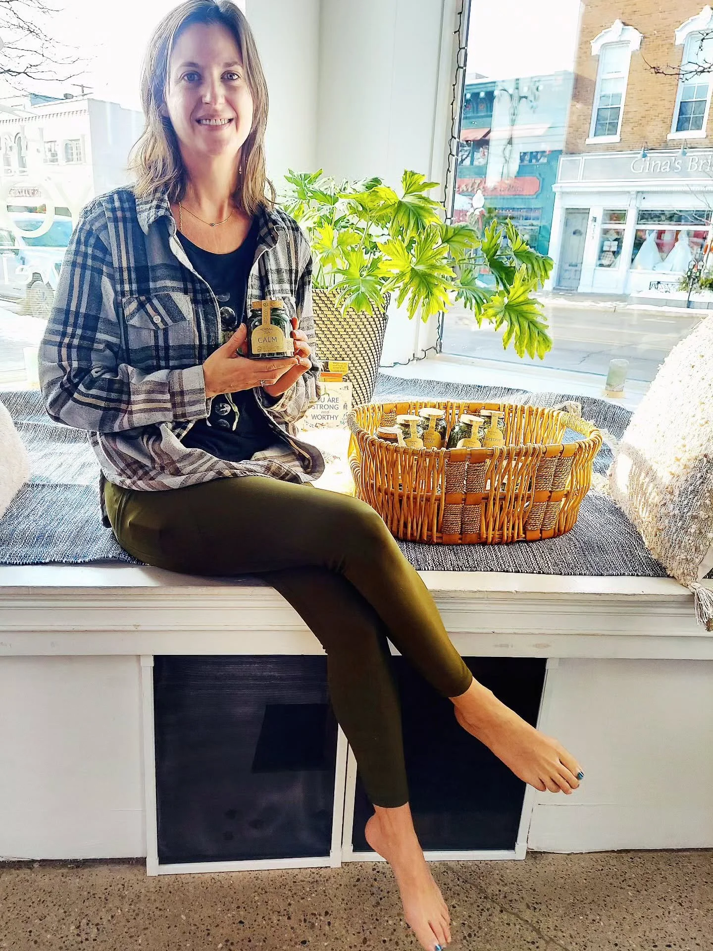 We are so excited to partner with @wildlingherbalapothecary, bringing you the best locally made herbal teas and tinctures. Each blend is crafted with all natural ingredients to help transform your wellness routine.

We welcome you to explore our well