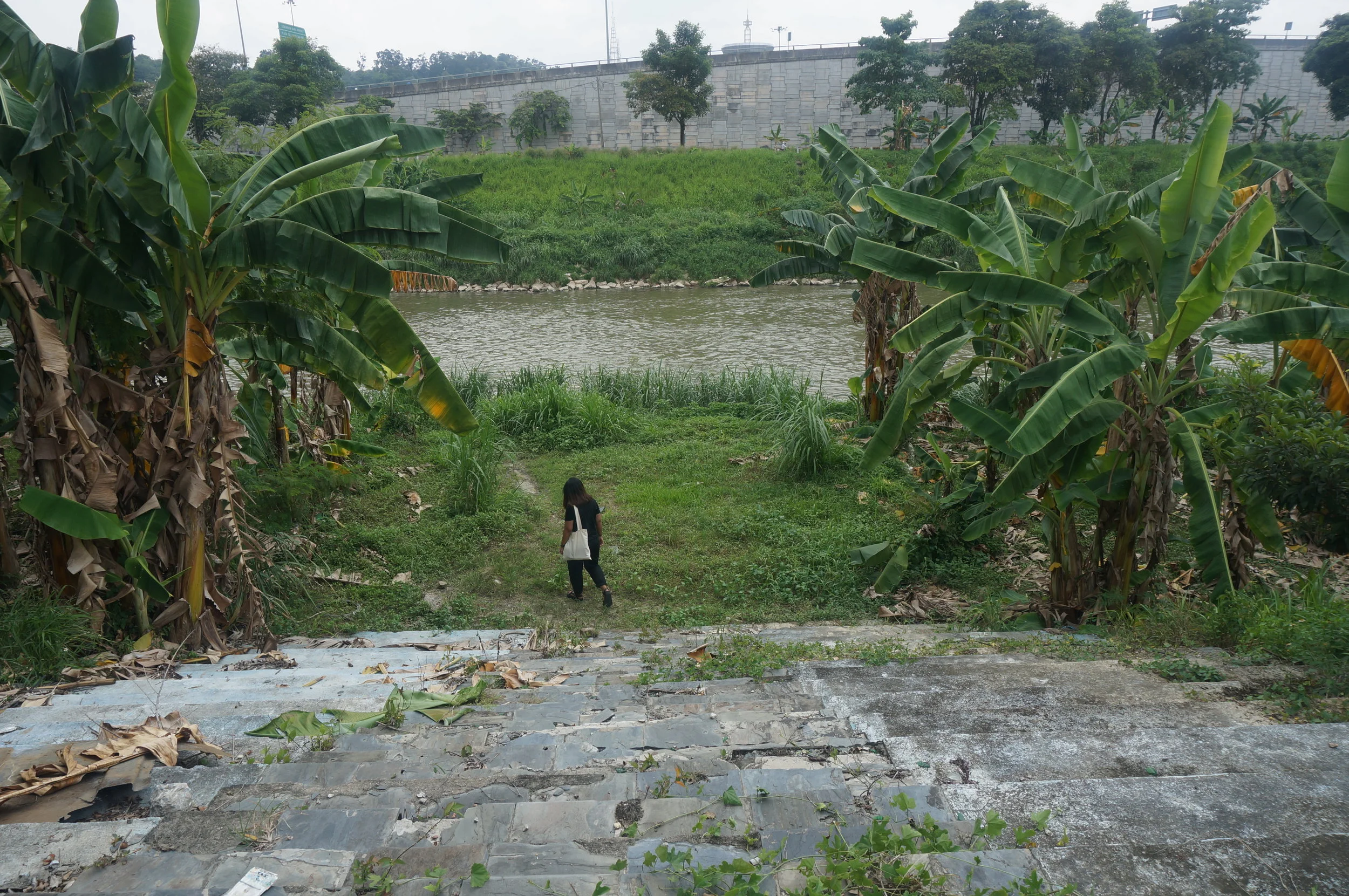 Invisible Old Klang Road/ Tracing Italo Calvino