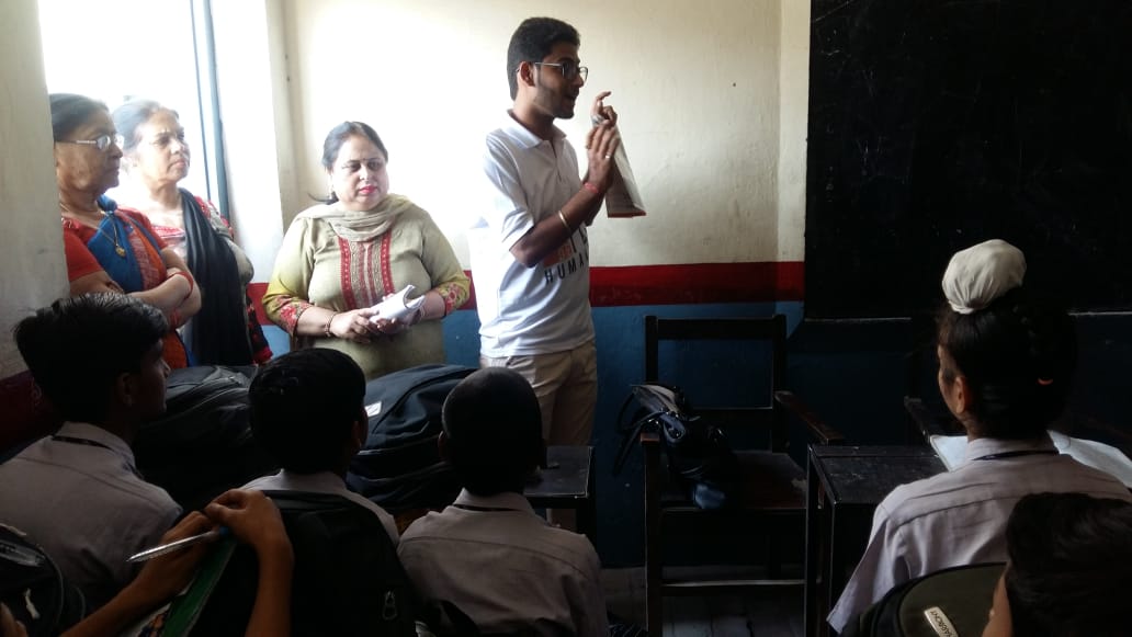 Nav Jyoti Vidya Mandir.jpeg